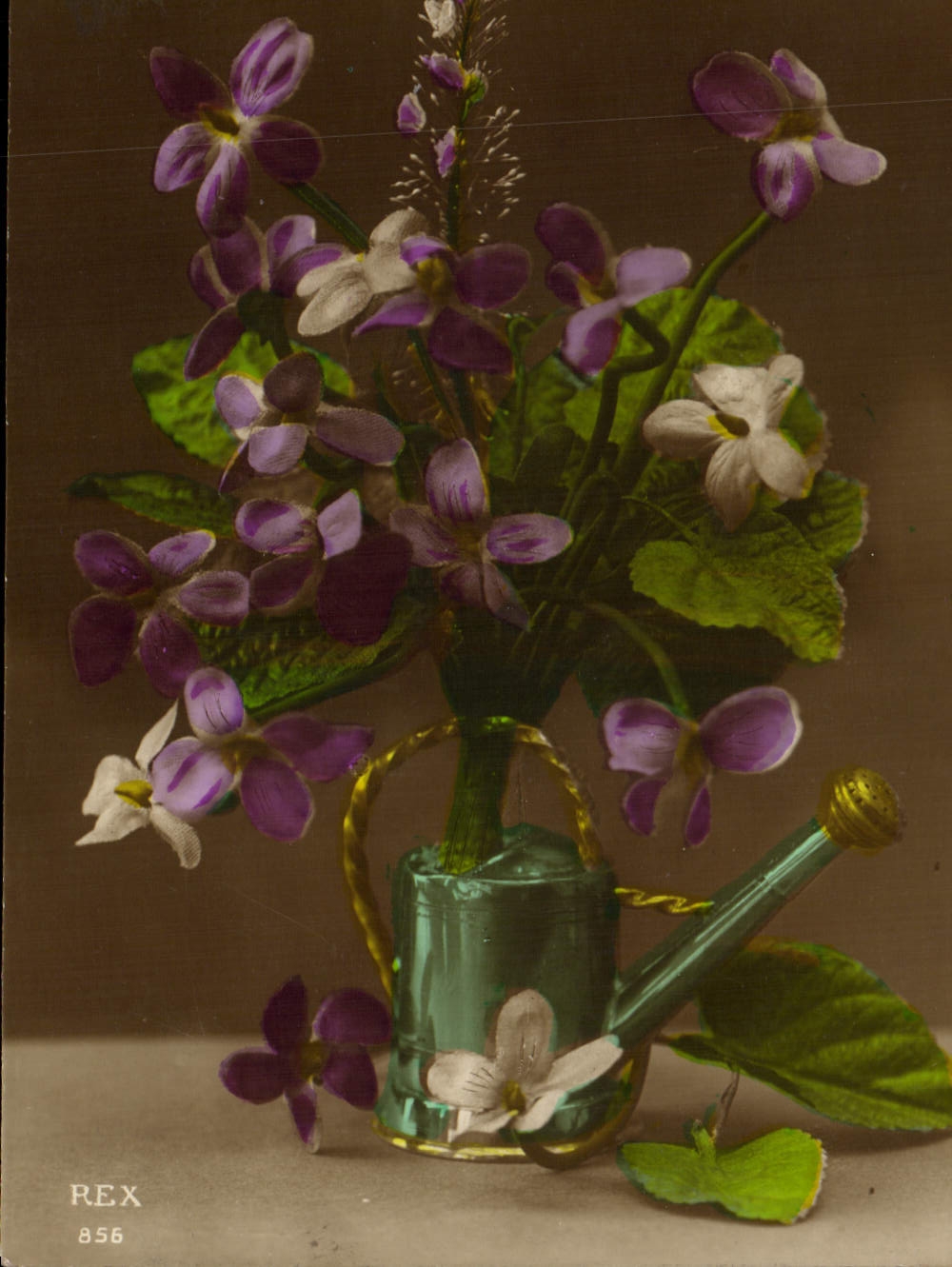 Flores de la fantasía de la POSTAL de la VENDIMIA