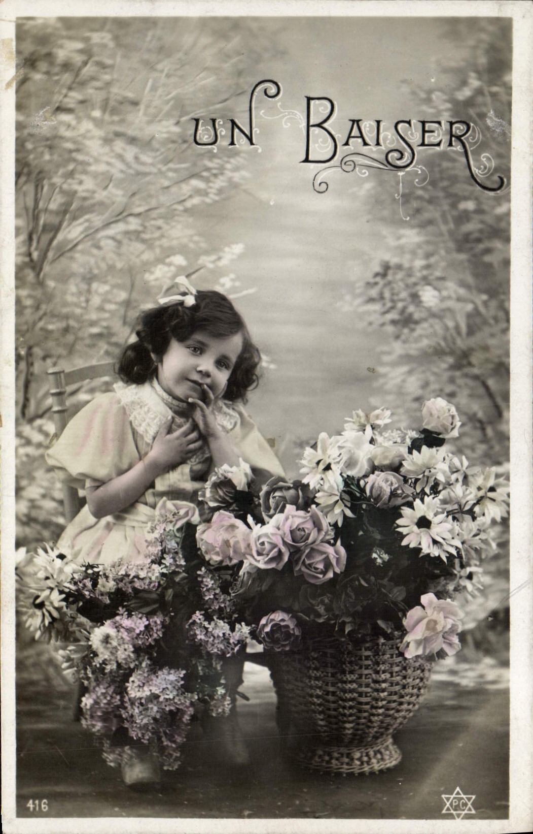 CPA Fantaisie Enfant Un baiser