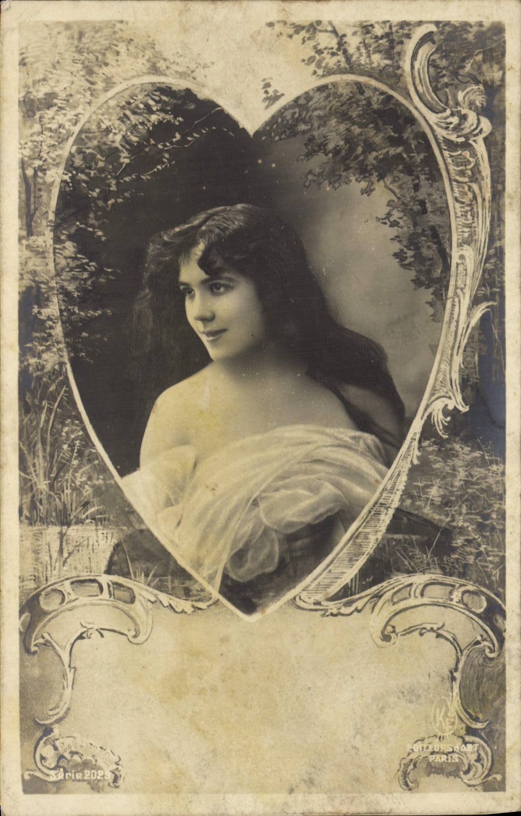 VINTAGE POSTCARD Fantasy Woman Heart