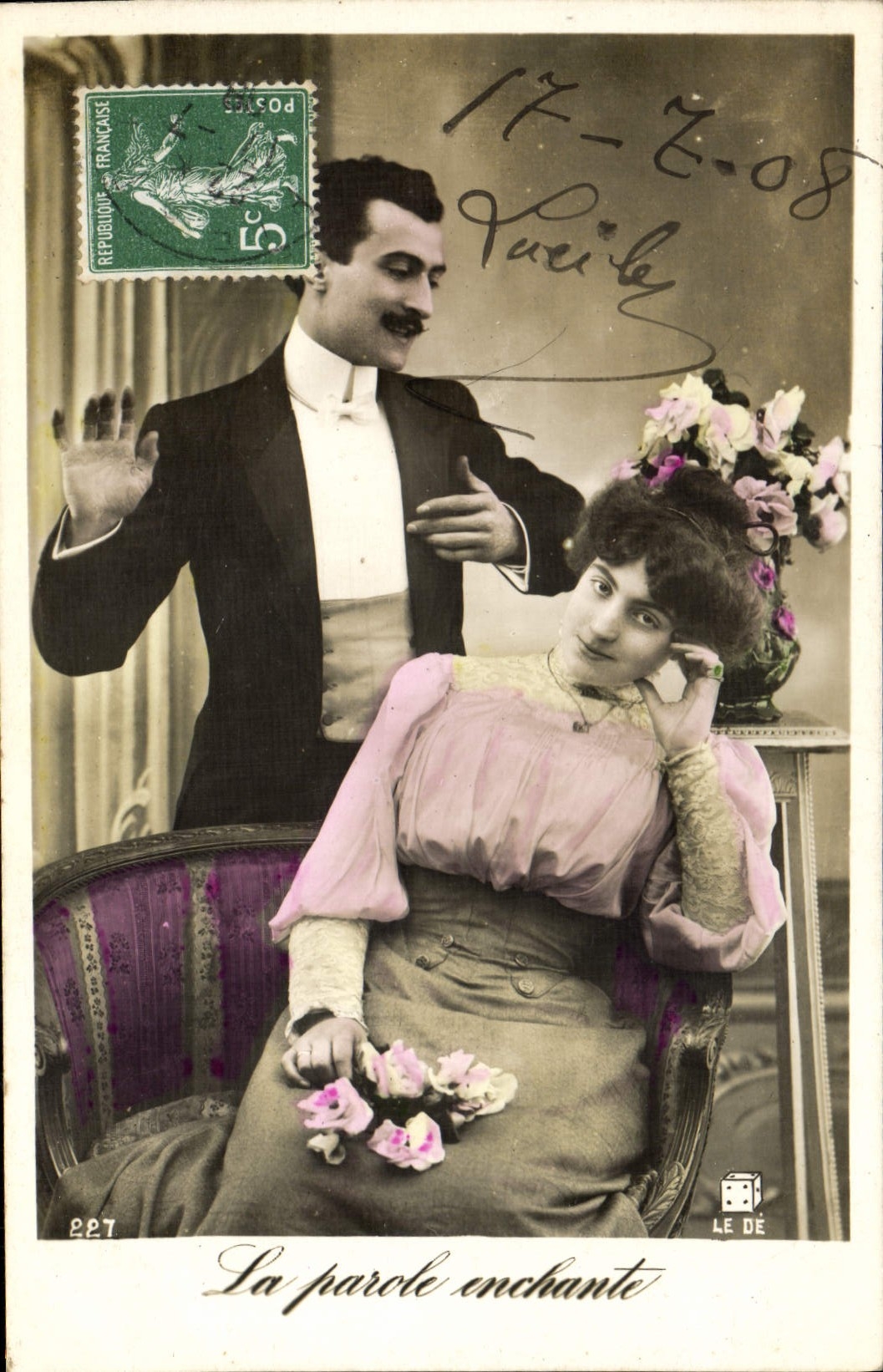 Mujer de la fantasía de la POSTAL de la VENDIMIA