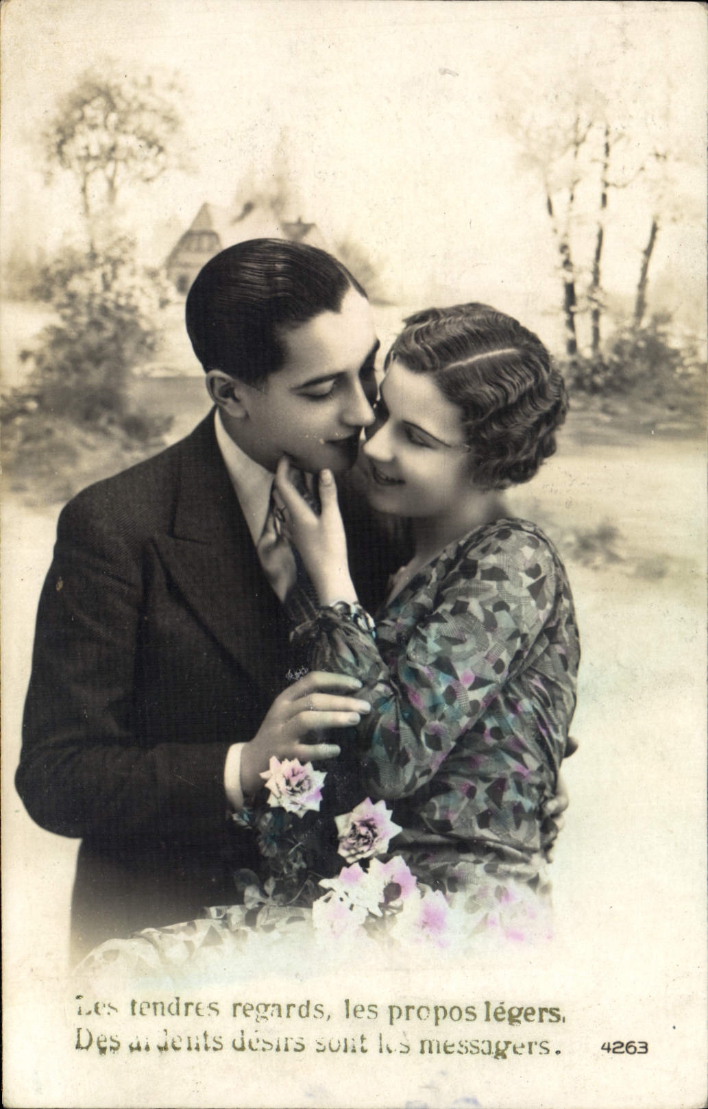 Mujer de la fantasía de la POSTAL de la VENDIMIA