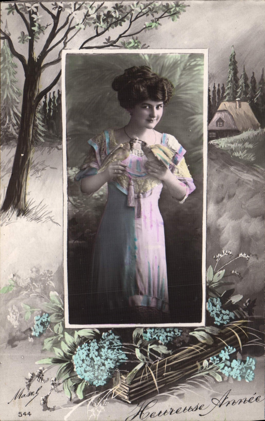 Mujer de la fantasía de la POSTAL de la VENDIMIA