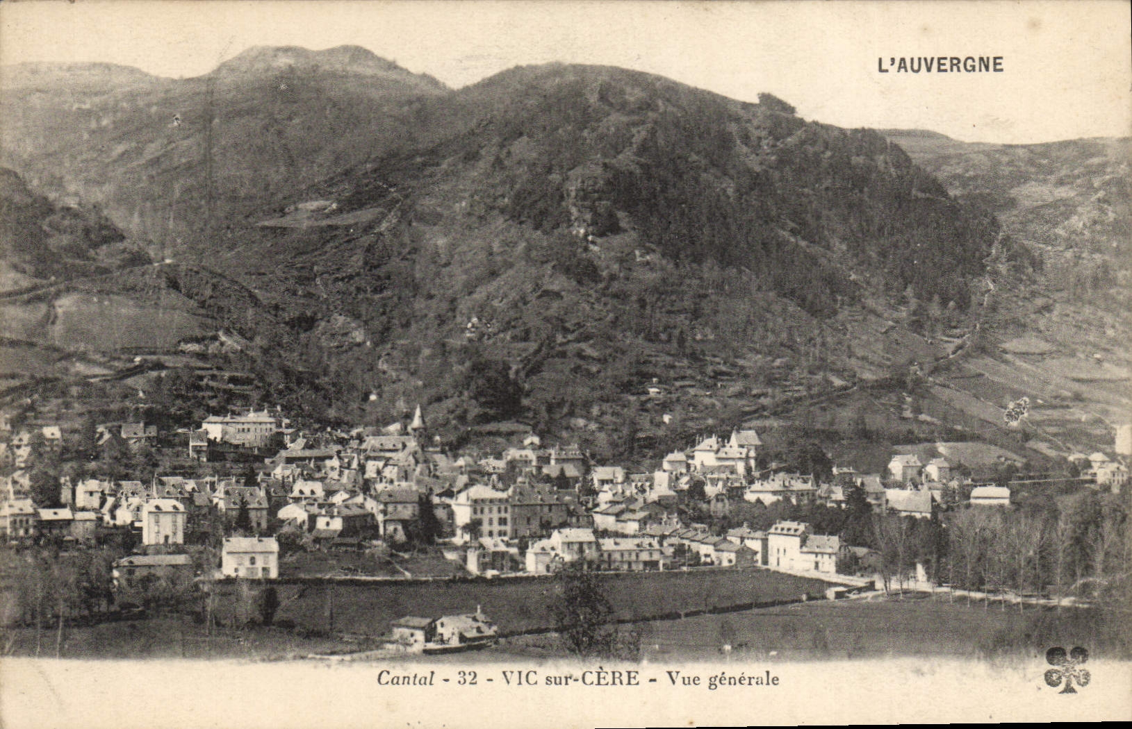 CPA Vic Sur Cere Vue Generale