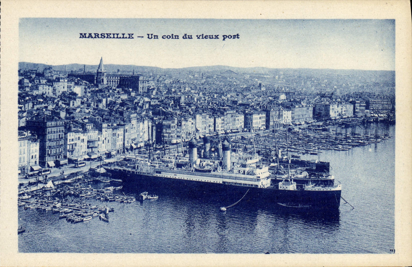 POSTAL Marsella de la VENDIMIA una esquina de los barcos del puerto viejo