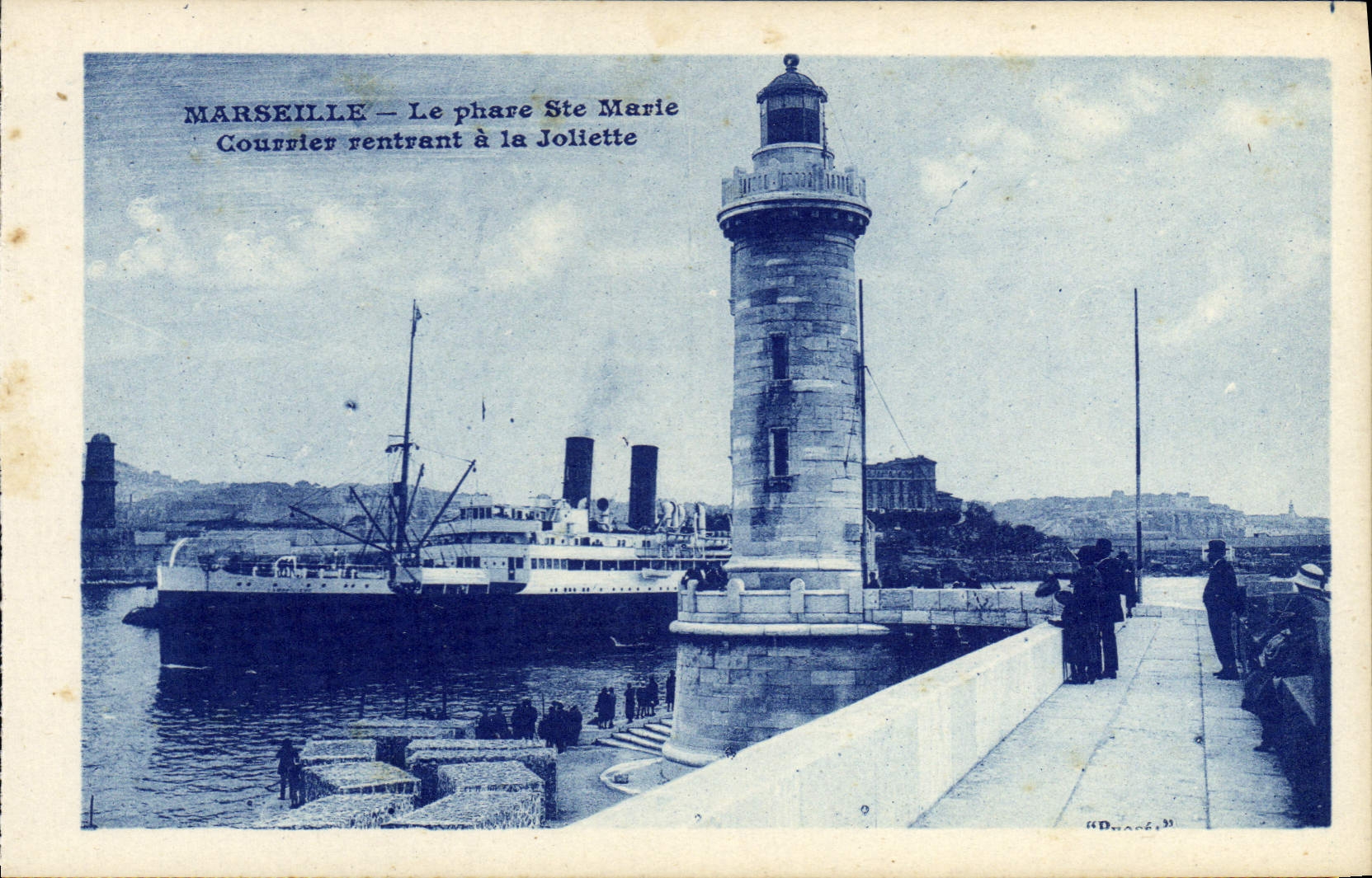 CPA Marseille Le Phare Ste Marie Courrier Rentrant A La Joliette Bateau