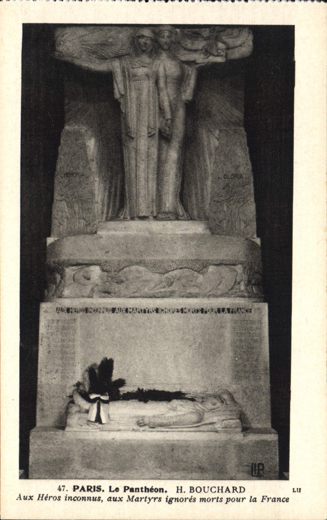 La POSTAL París de la VENDIMIA el panteón H Bouchard con los héroes desconocidos con los mártires sea inconsciente de los muertos para Francia