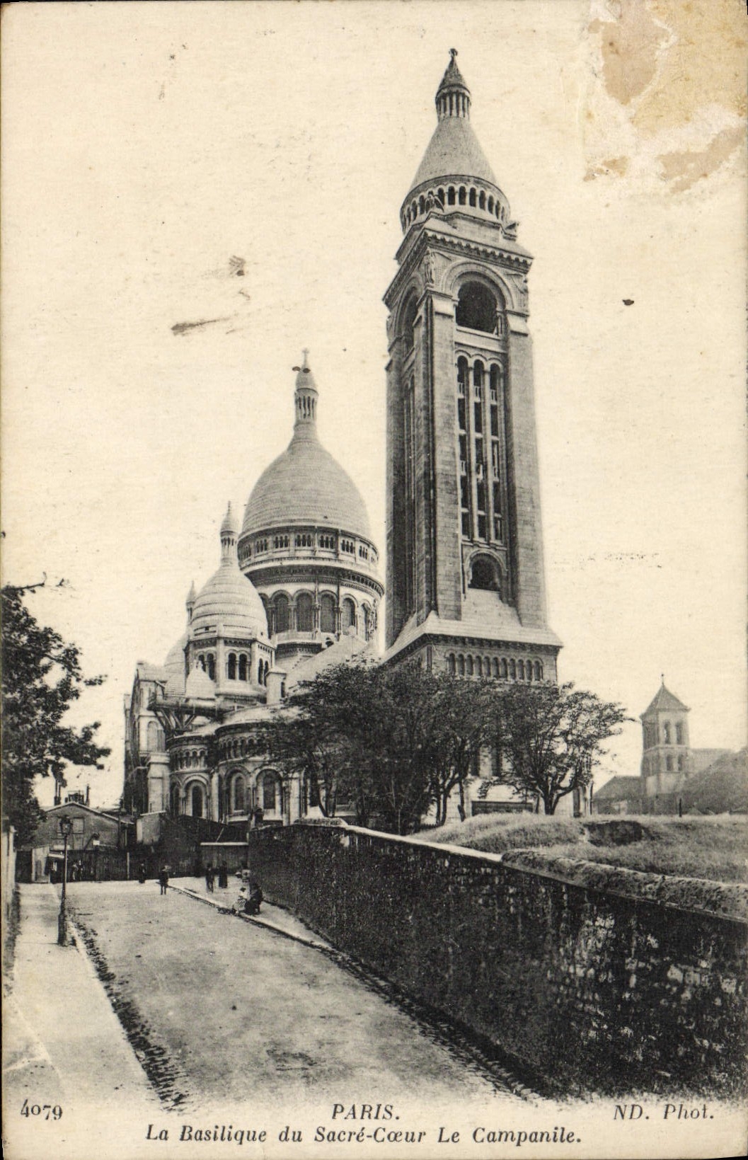 VINTAGE POSTCARD Paris the Basilica Of the Sacring Heart the Bell-tower