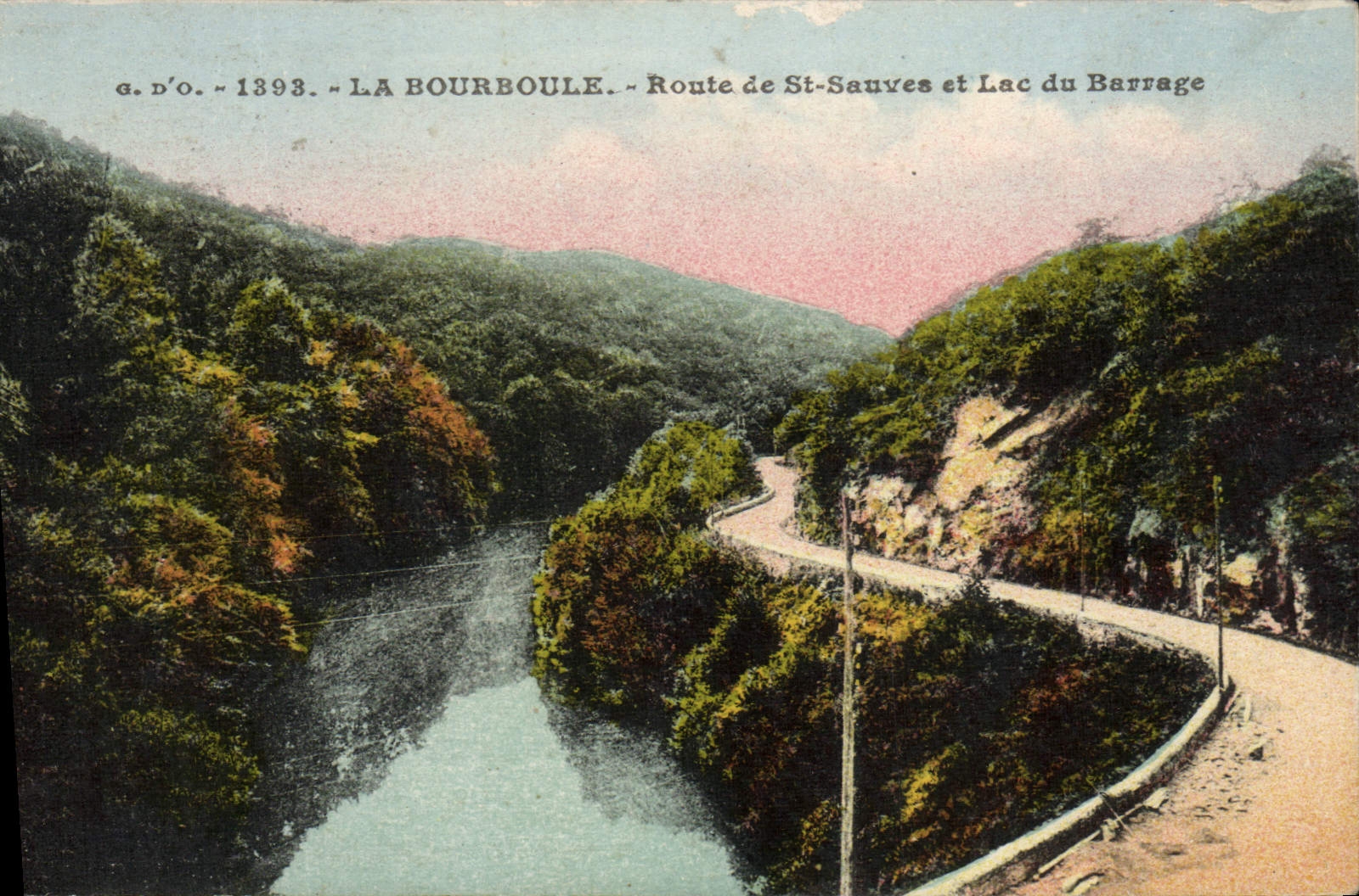 CPA La Bourboule Route de St Sauves et Lac du Barrage