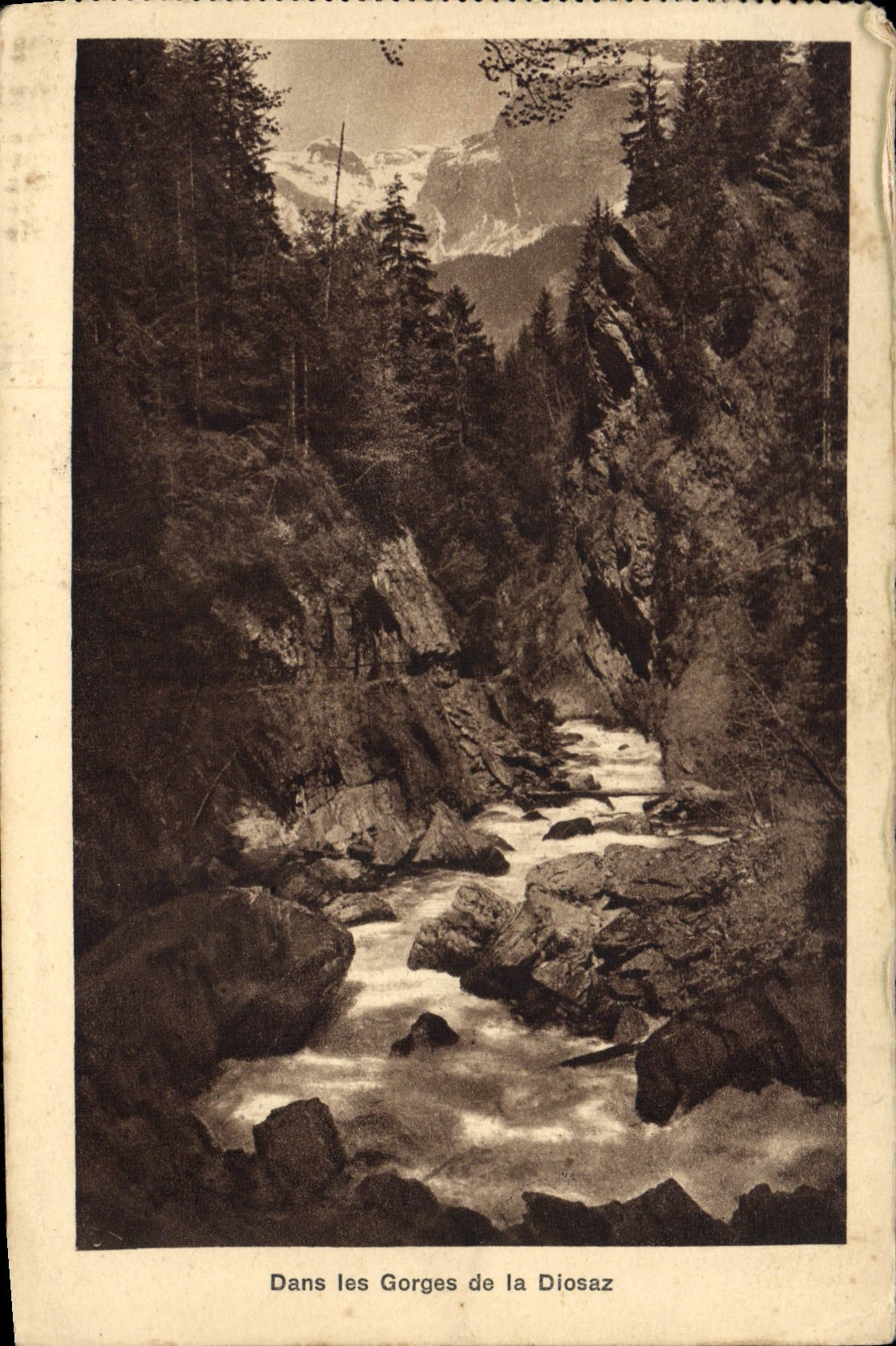 Catarata de la POSTAL de la VENDIMIA de Diosaz Servoz Chamonix cercano