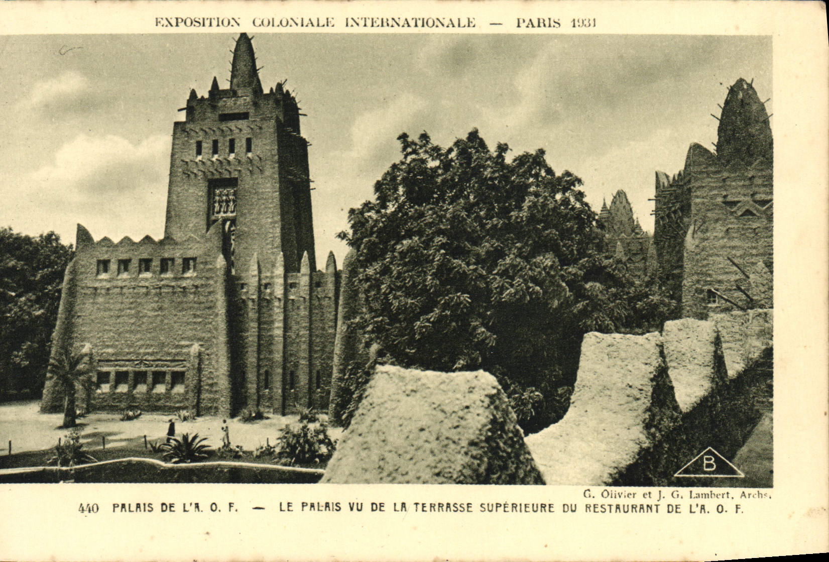 CPA Exposition Colonale Internationale Paris 1931 Palais de l'AOF Le palais vu de la terrasse superieure du restaurant