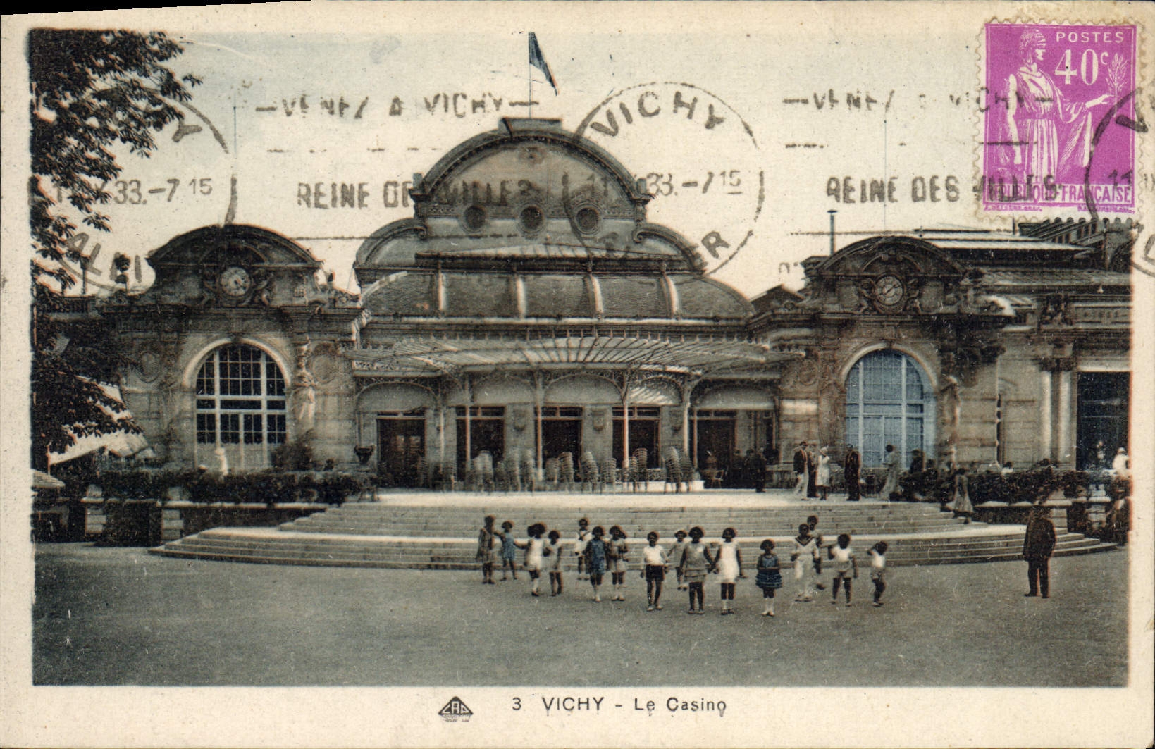 CPA Vichy Le Casino Enfants