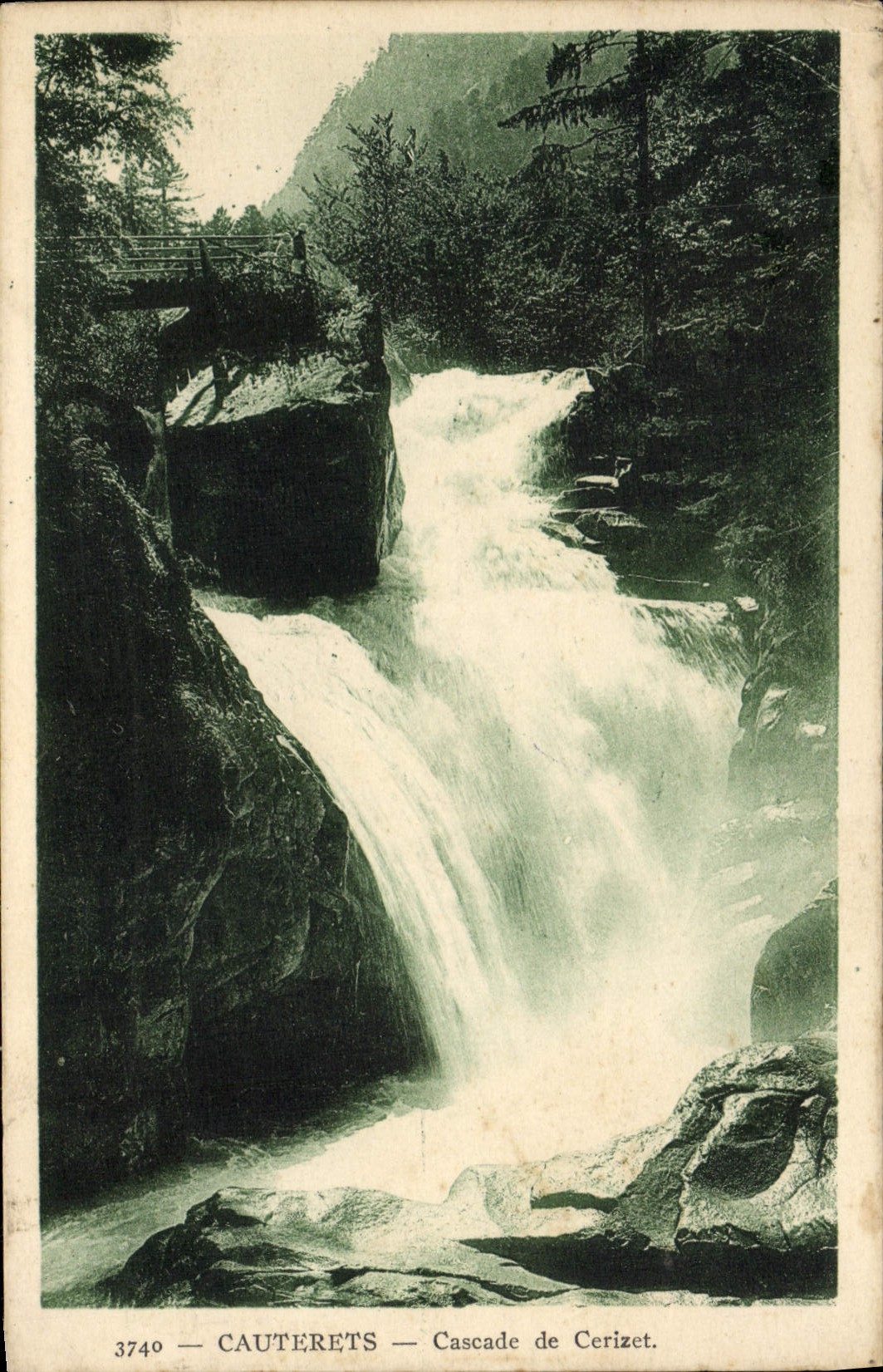 CPA Cauterets Cascade de Cerizet