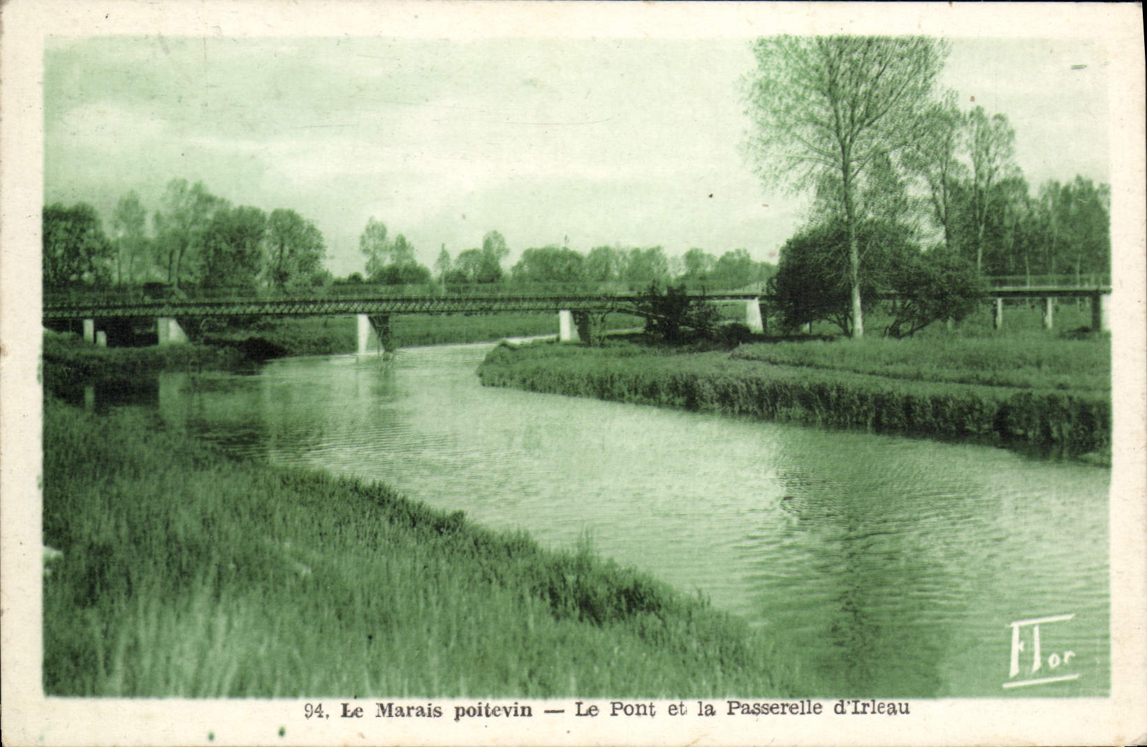 VINTAGE POSTCARD the Poitevin Marsh the Bridge and the Footbridge of Irleau