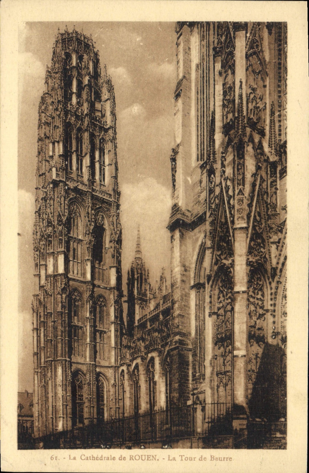 VINTAGE POSTCARD the Cathedral of Rouen the Butter Tower