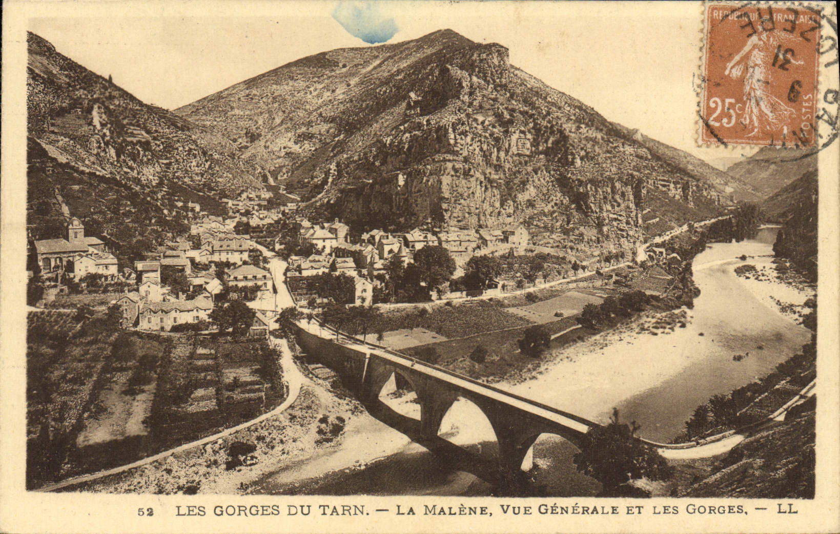VINTAGE POSTCARD Gorges of the Tarn Malene View and Falls
