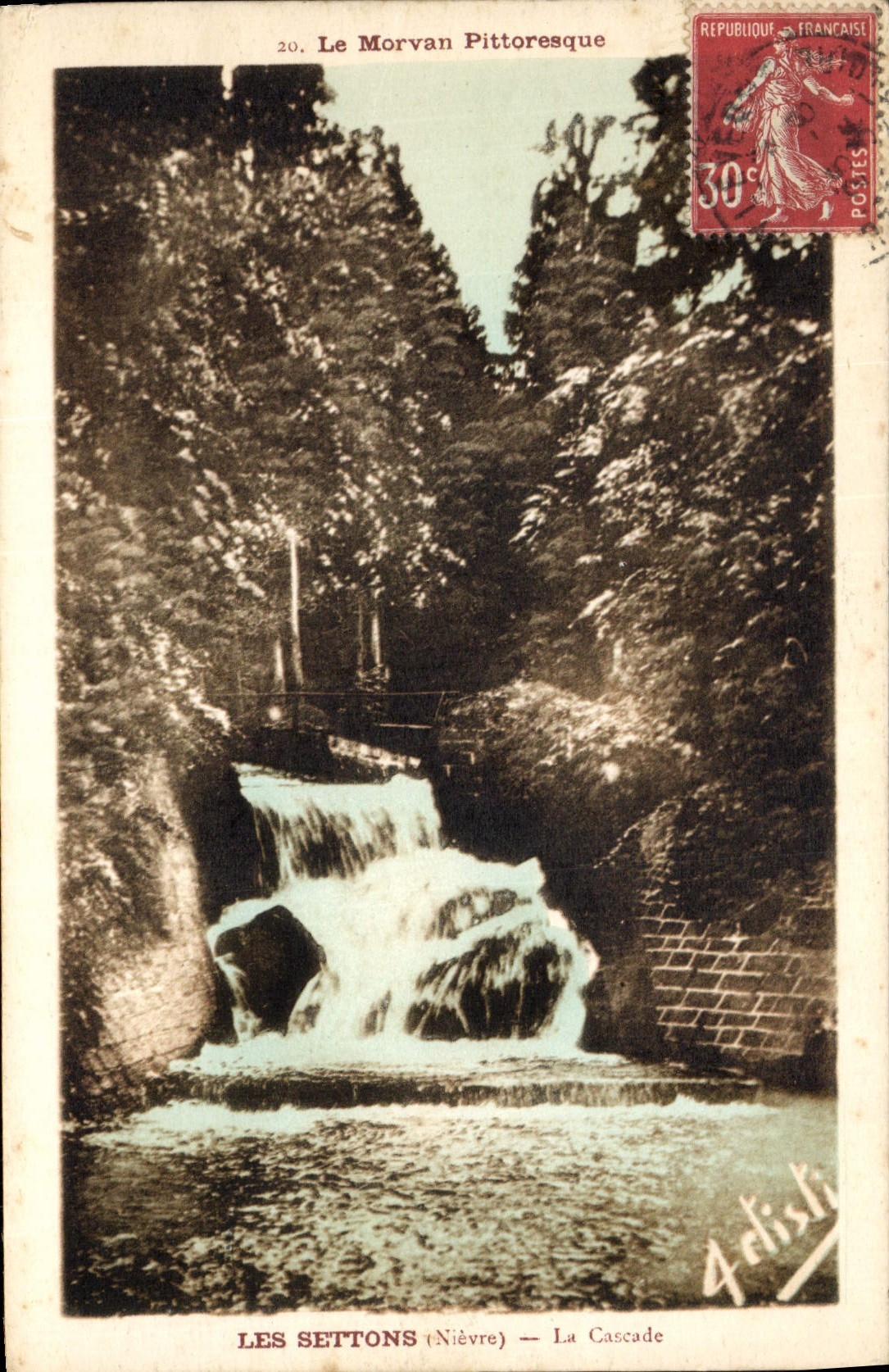 VINTAGE POSTCARD Settons the cascade