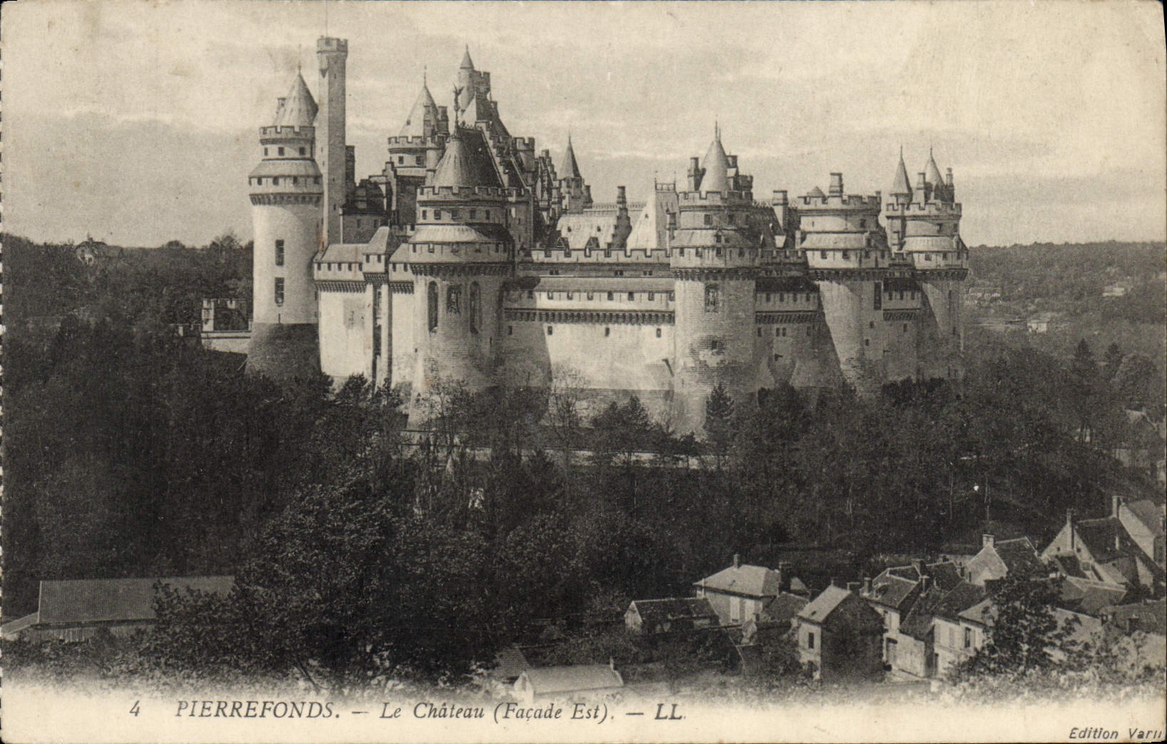 CPA Pierrefonds le chateau