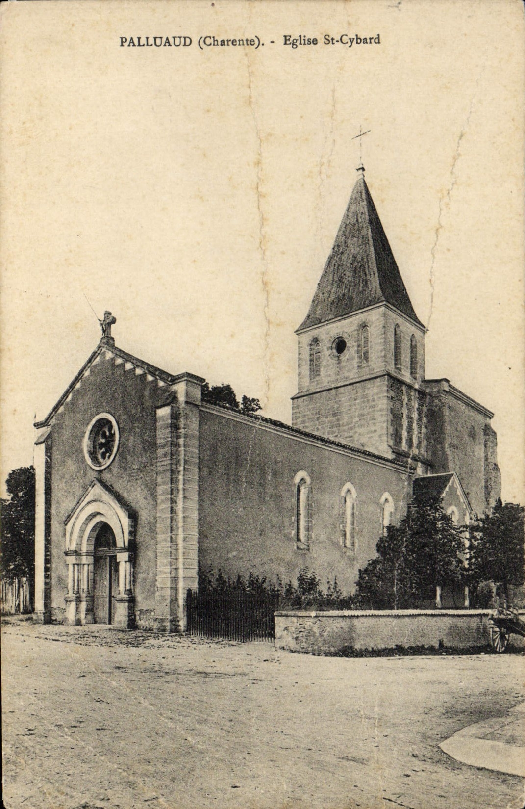 VINTAGE POSTCARD Palluaud Church St Cybard