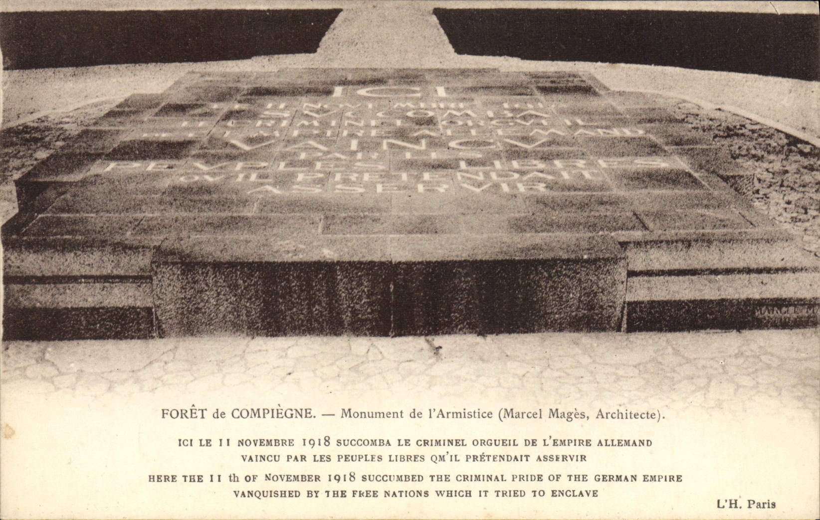 Taladro de la POSTAL de la VENDIMIA de Compiegne Monument De I' Armistice Militaria