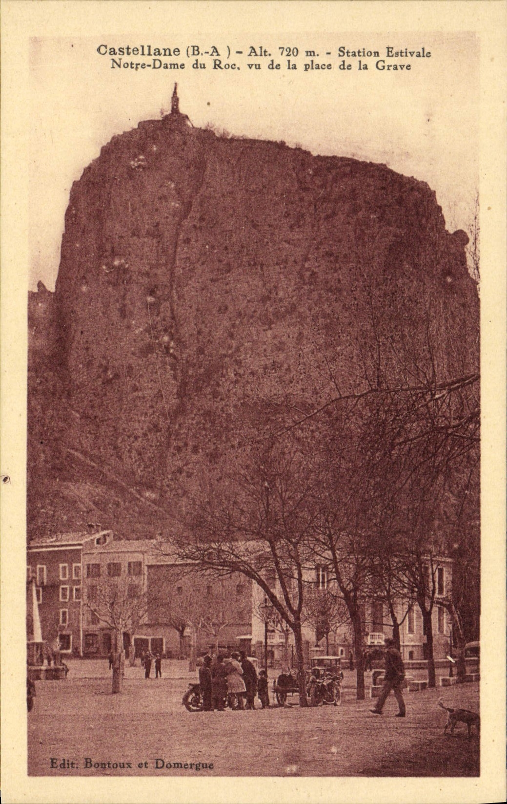 VINTAGE POSTCARD Castellane Estival Station Notre Dame of the Rock seen of the Place of the Low register