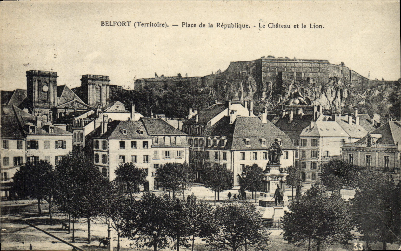 VINTAGE POSTCARD Belfort Places Republic the castle and the lion