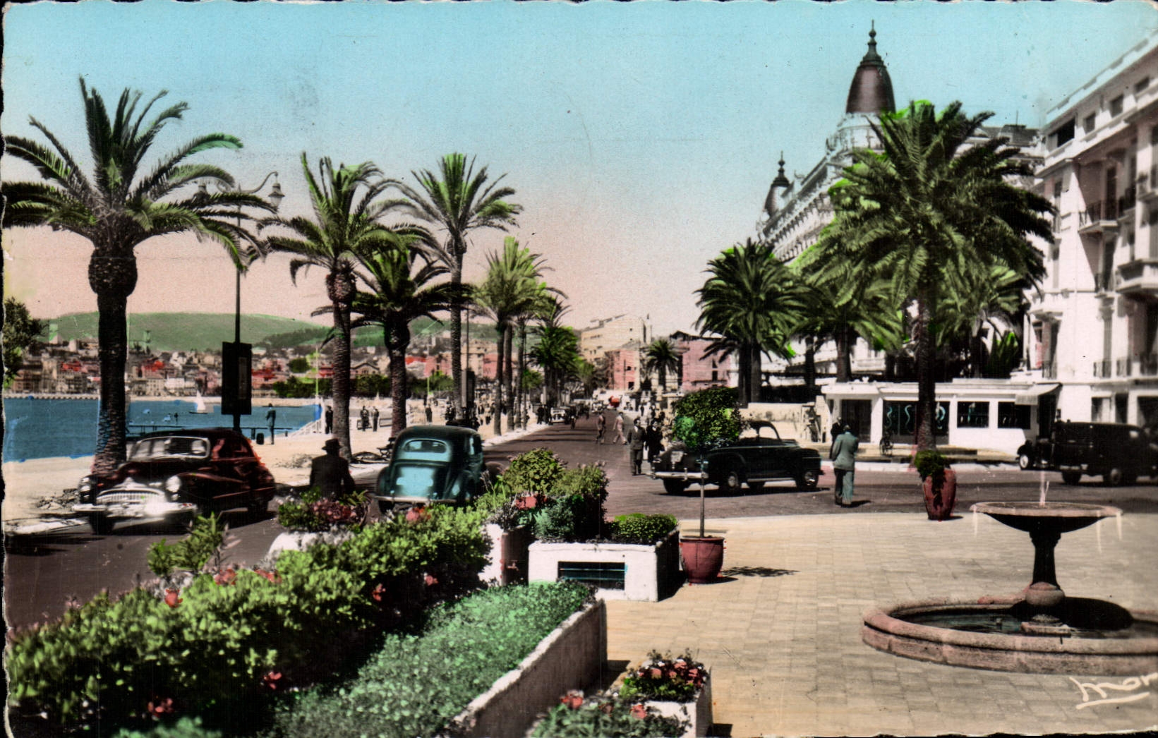 MODERN CARD the Dimension Of Cannes Azure the Small cross