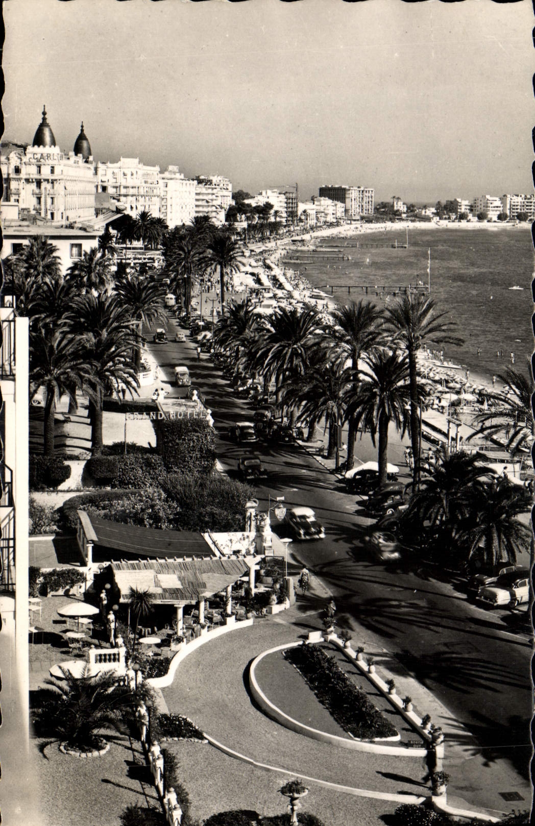 CPM Cannes Le boulevard de la Croisette