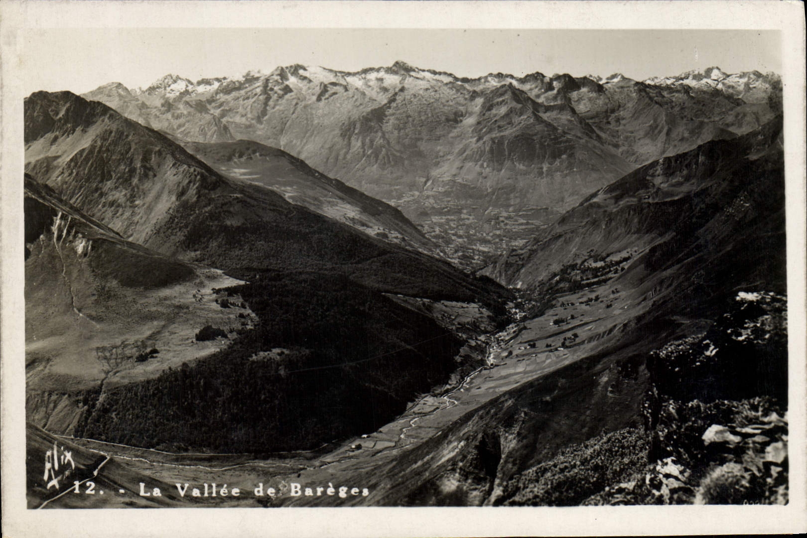 VINTAGE POSTCARD the valley of Bareges