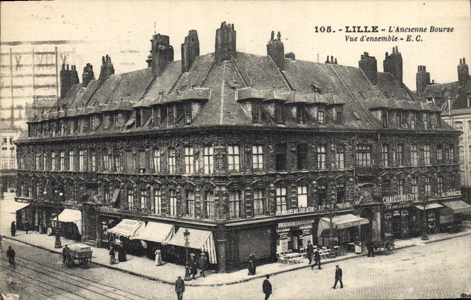 VINTAGE POSTCARD Lille the old Overall picture Stock Exchange
