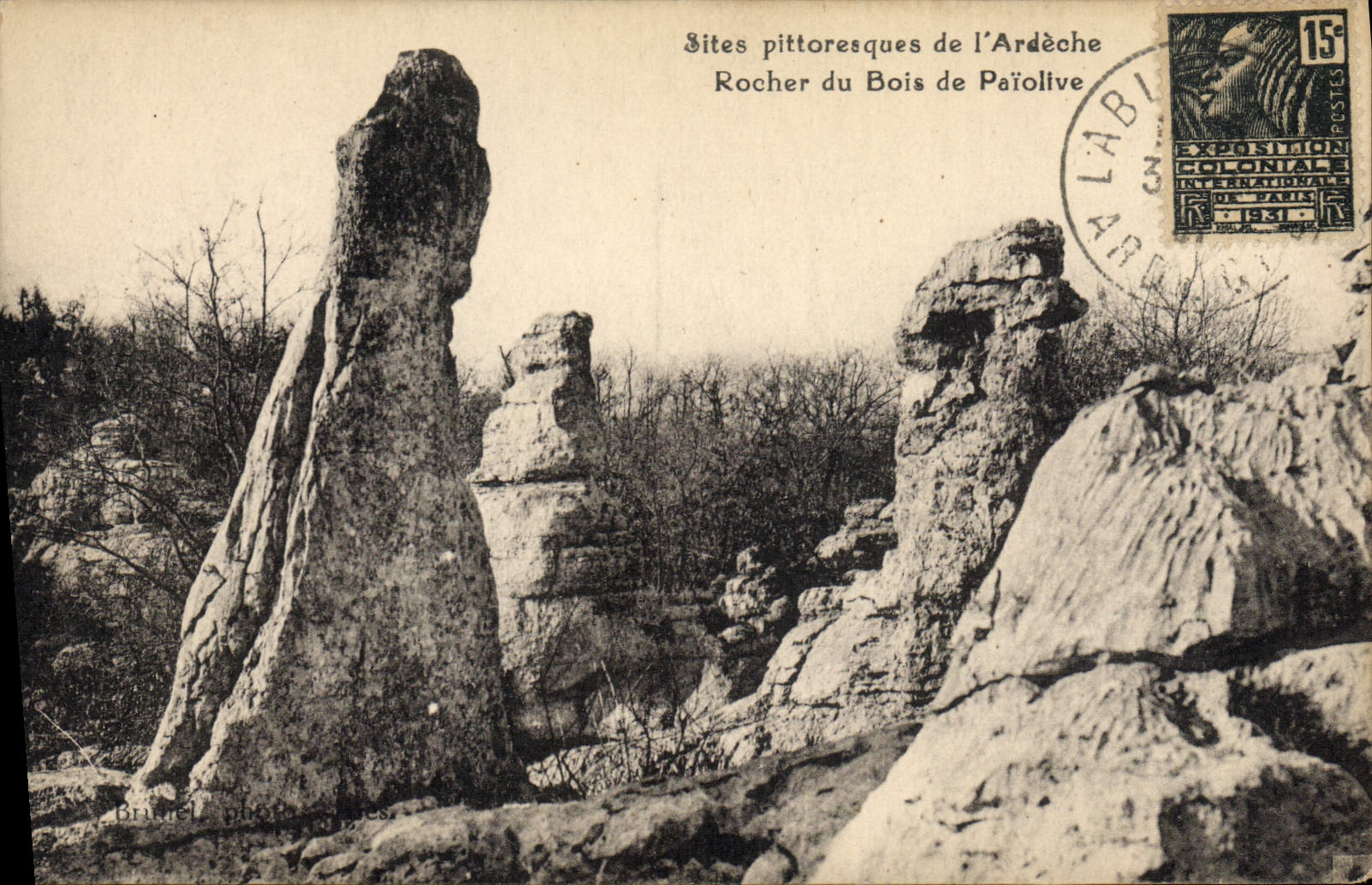 CPA Sites Pittoresquesde L'Ardeche Rocher du Bois de Paiolive