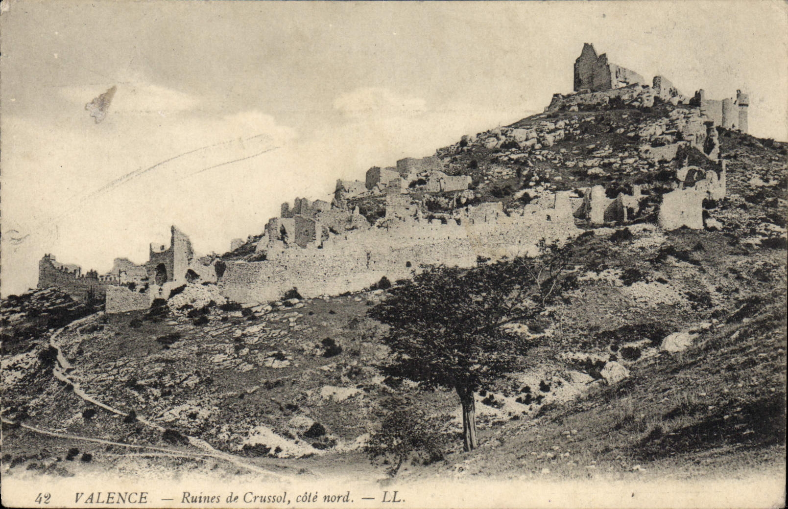 VINTAGE POSTCARD Valence Ruins of Crussol Dimensions Northern