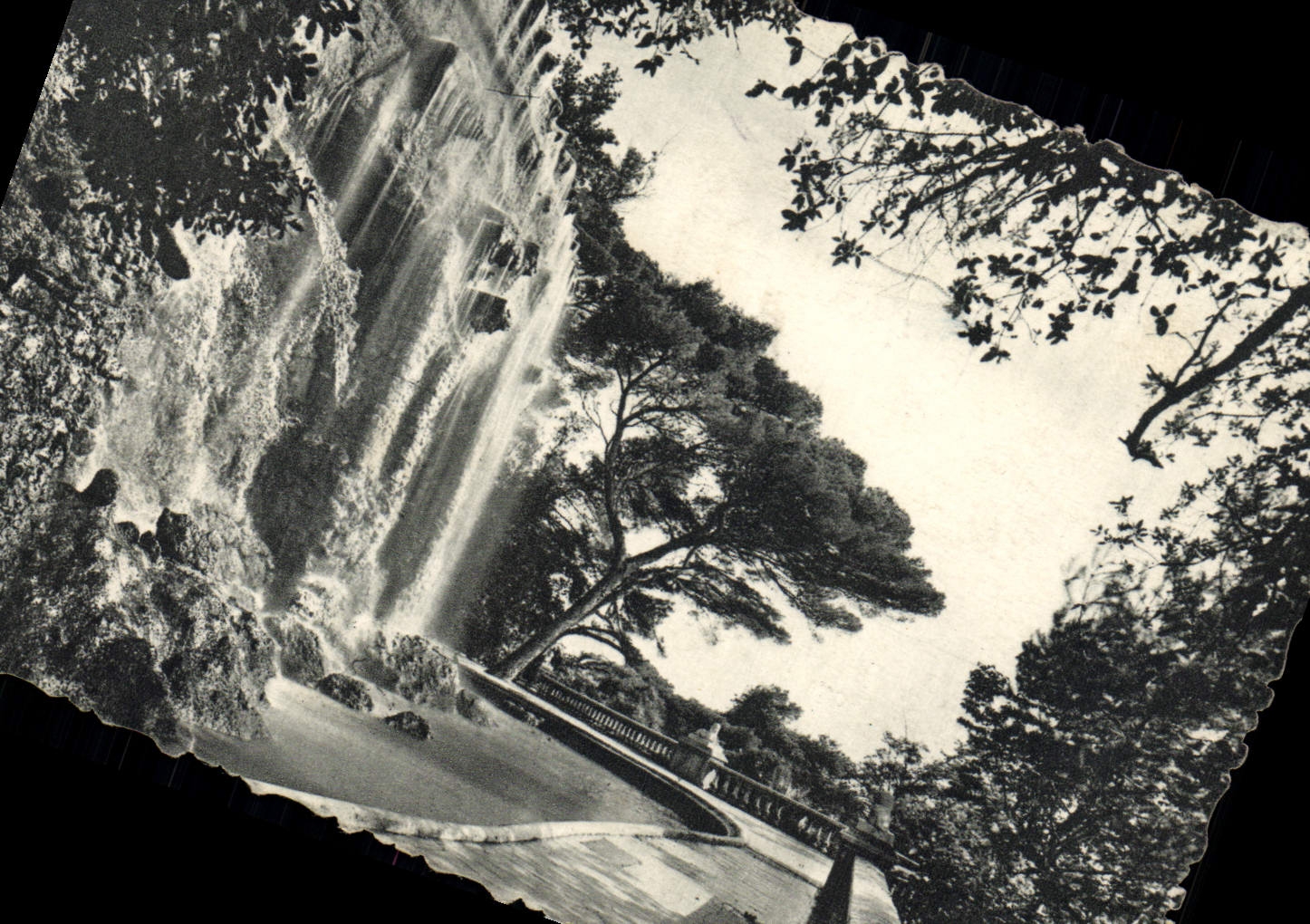 CPM Nice La Cascade du Chateau