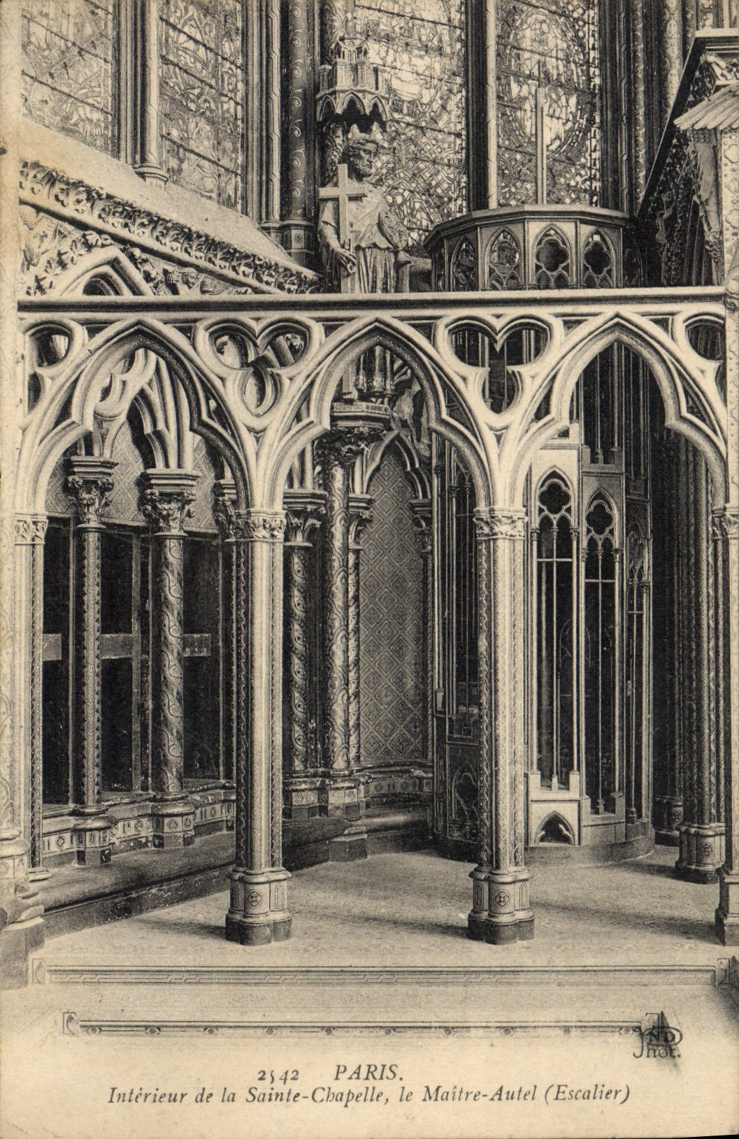 VINTAGE POSTCARD Interior Paris of Sainte the Vault the Master Furnace bridge Staircase