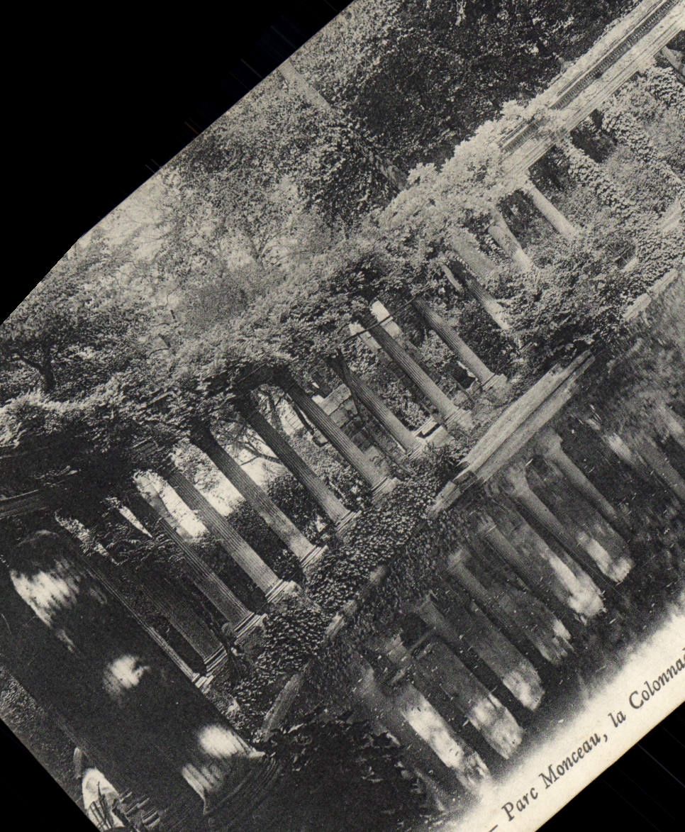 CPA Paris Parc Monceau la colonnade