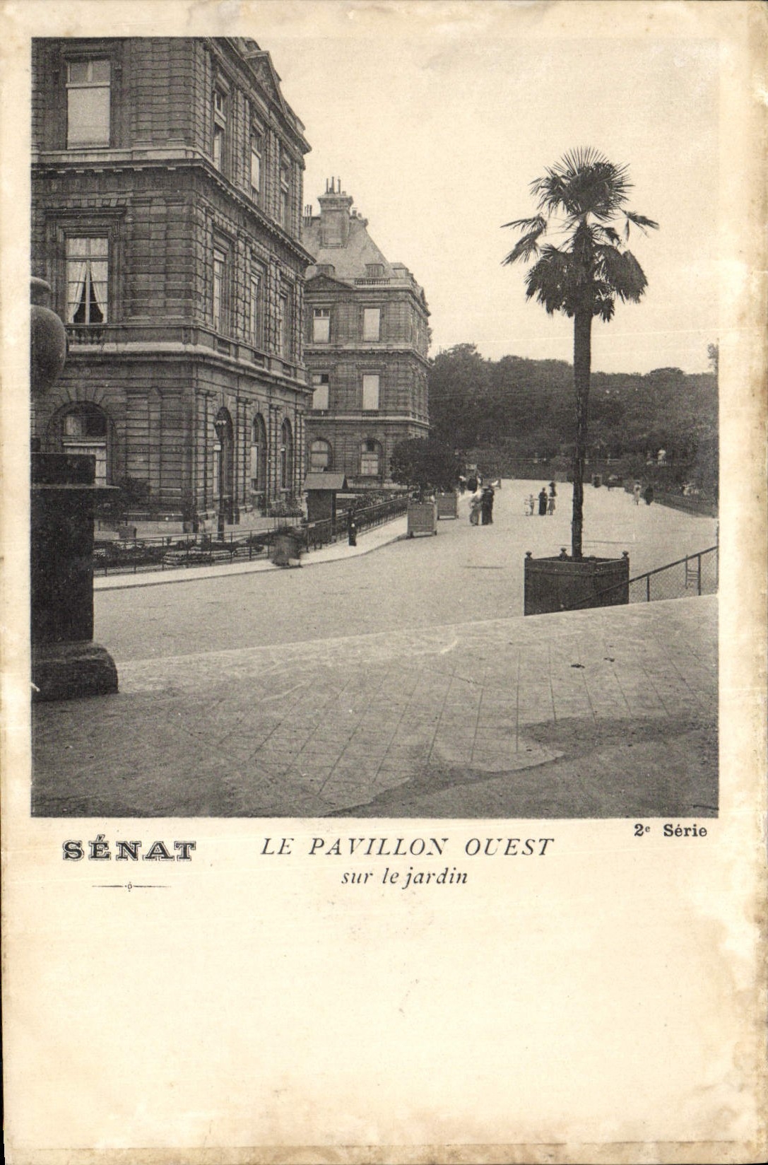 CPA Paris Senat Le pavillon Ouest sur le jardin