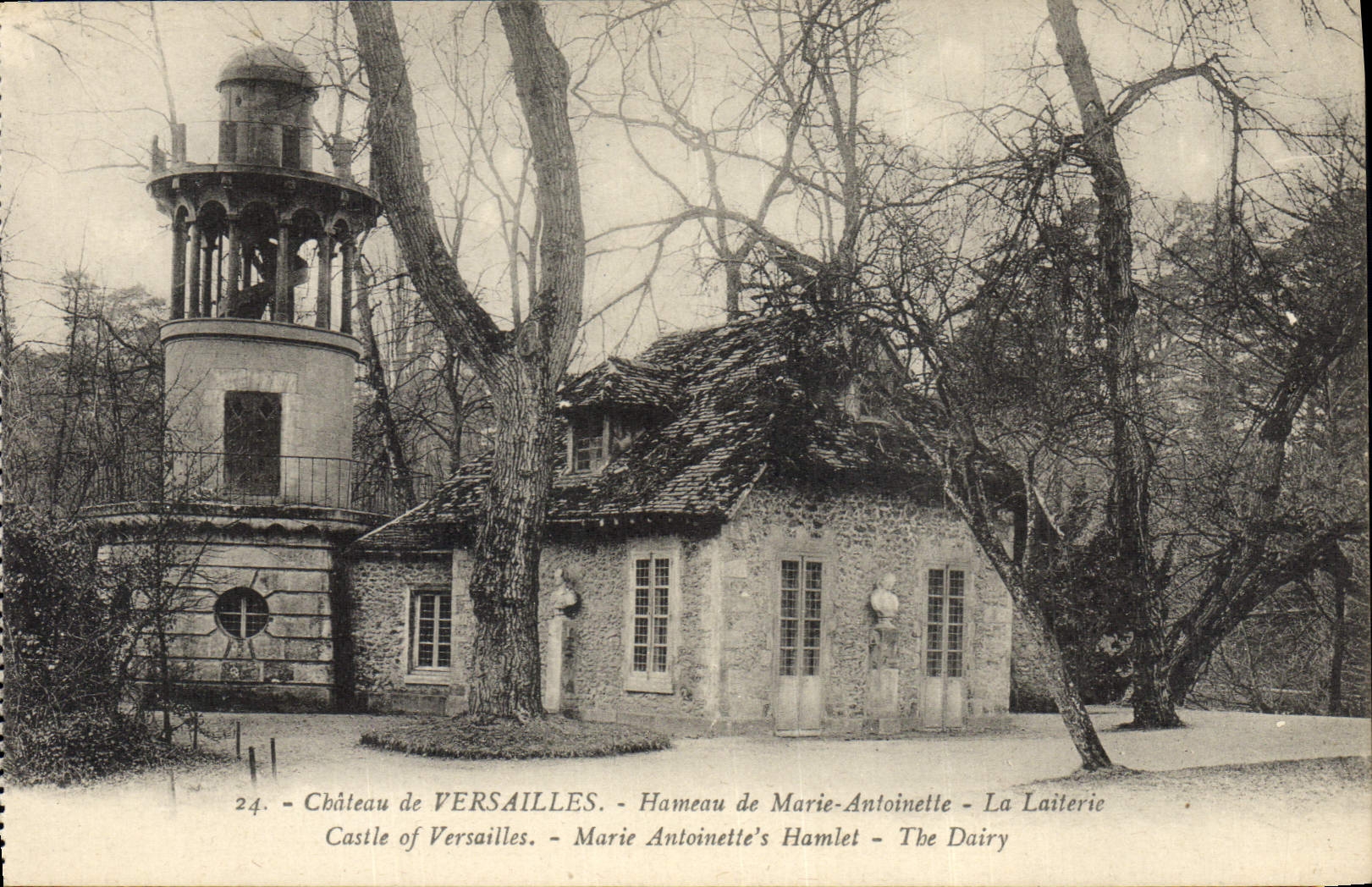 VINTAGE POSTCARD Versailles Hamlet of Marie Antomette the dairy Castle