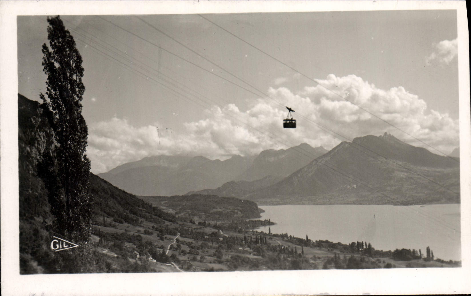 CPM Lac d'Annecy Telepherique et massif des Bauges