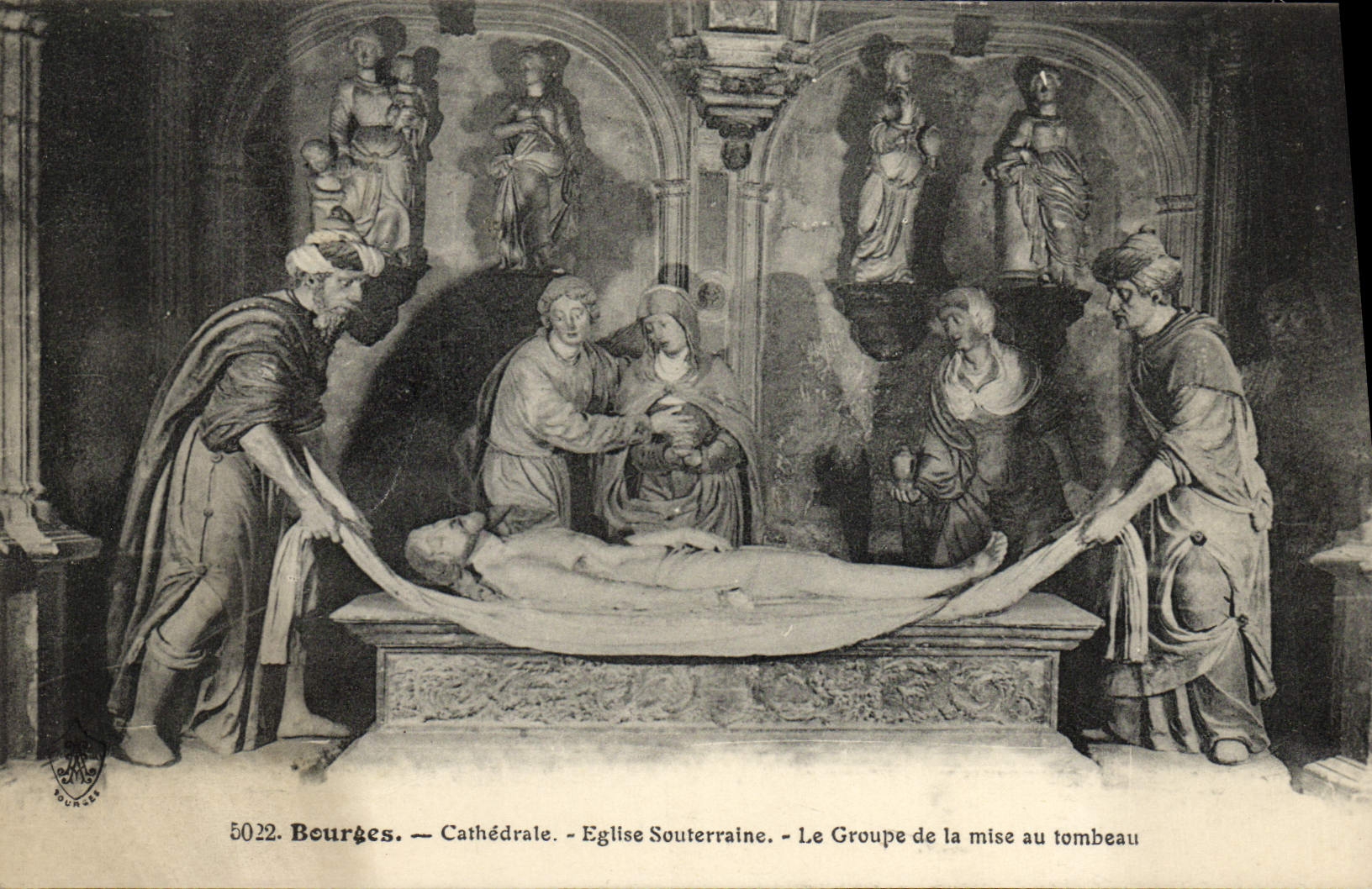 La POSTAL de la VENDIMIA bombea la iglesia subterráneo de la catedral el grupo del ajuste a la tumba