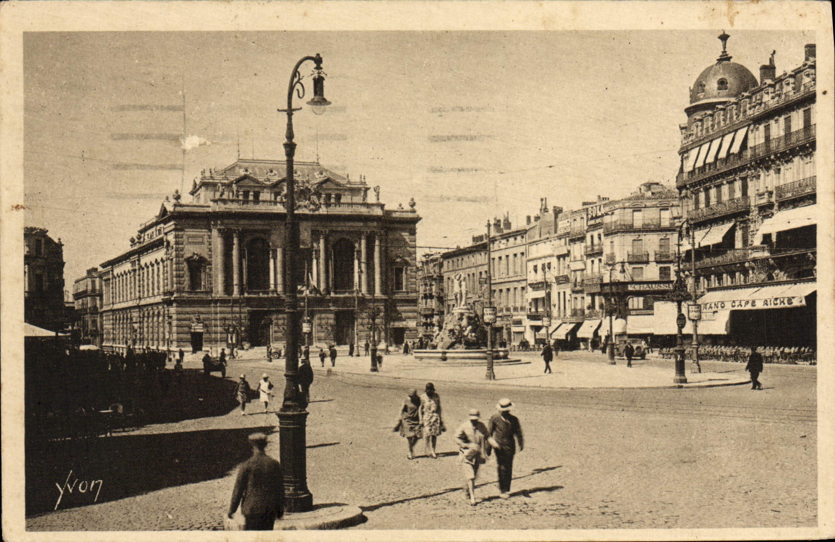 VINTAGE POSTCARD Montpellier Places Comedy the theater
