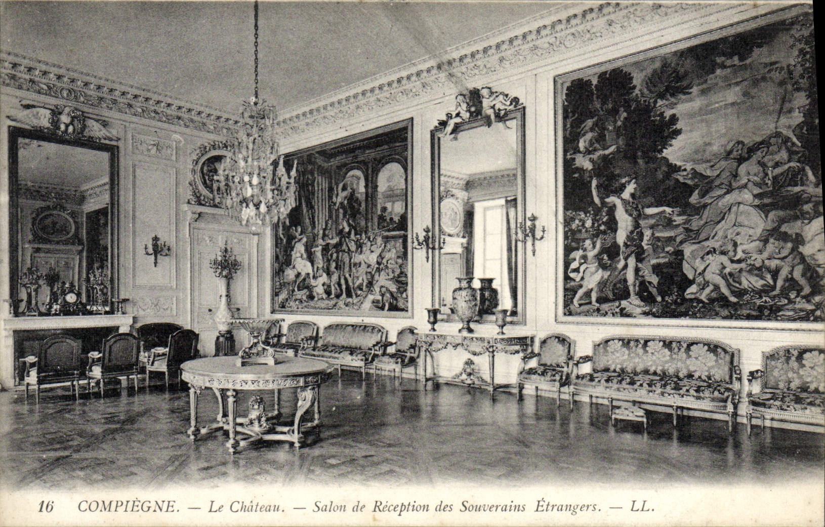 POSTAL Compiegne de la VENDIMIA el cuarto de recepción del castillo de los sovereigns extranjeros