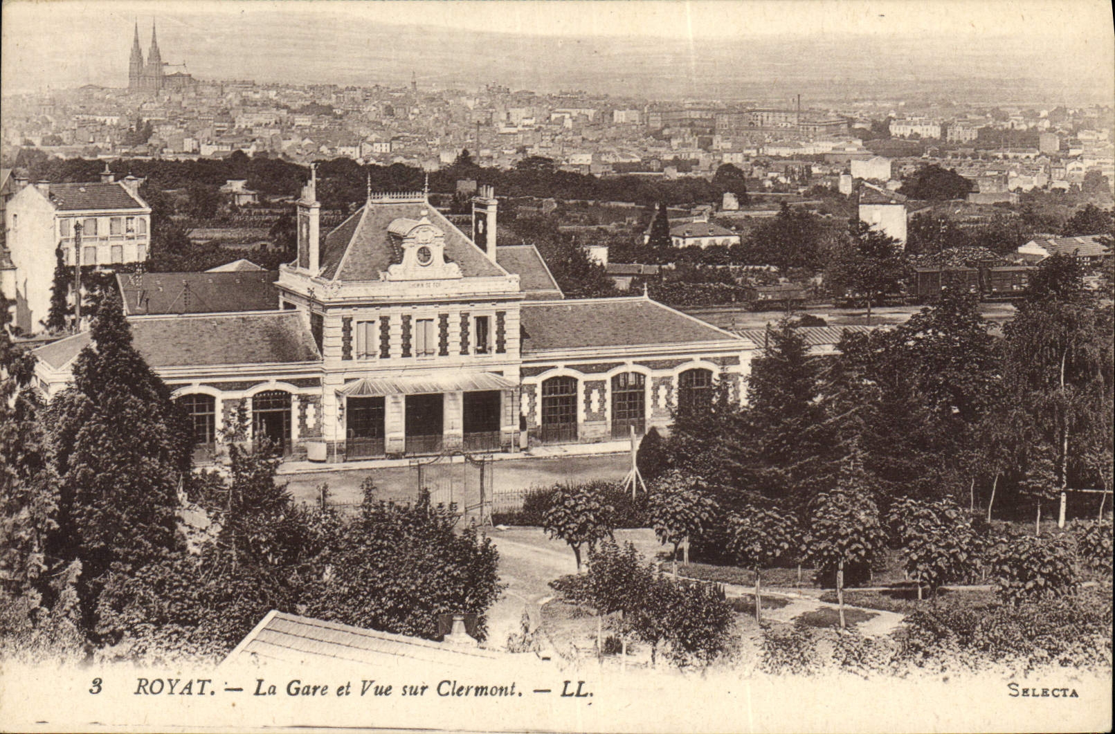 VINTAGE POSTCARD Royat Train station and Seen On Clermont