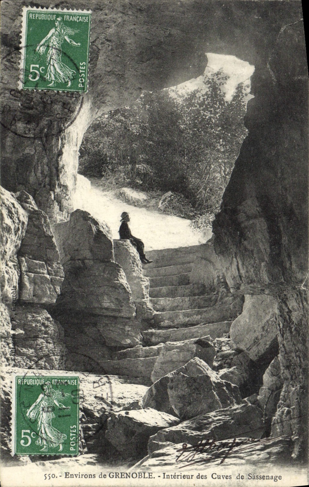CPA Environs de Grenoble Interieur des cuves de Sassenage