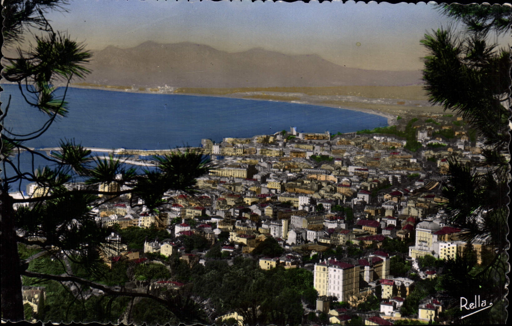 CPM Cannes Vue generale prise de Super Cannes