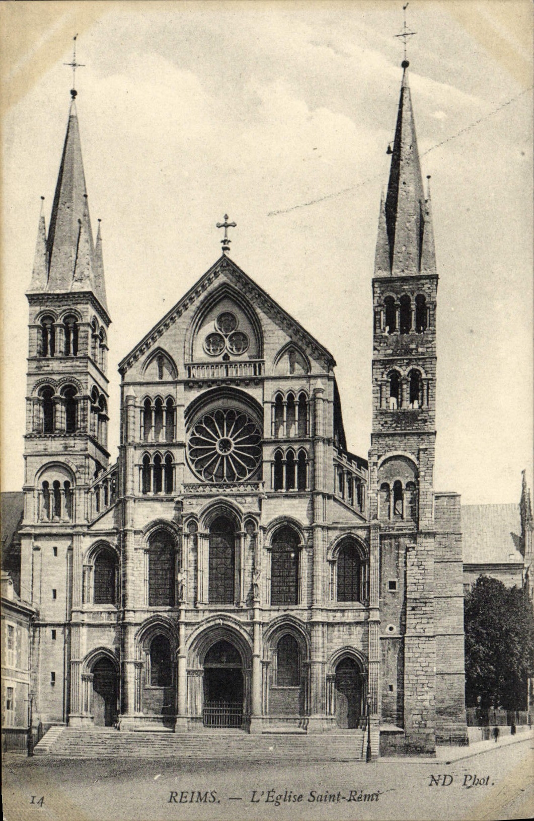 CPA Reims L'Eglise Saint Remy