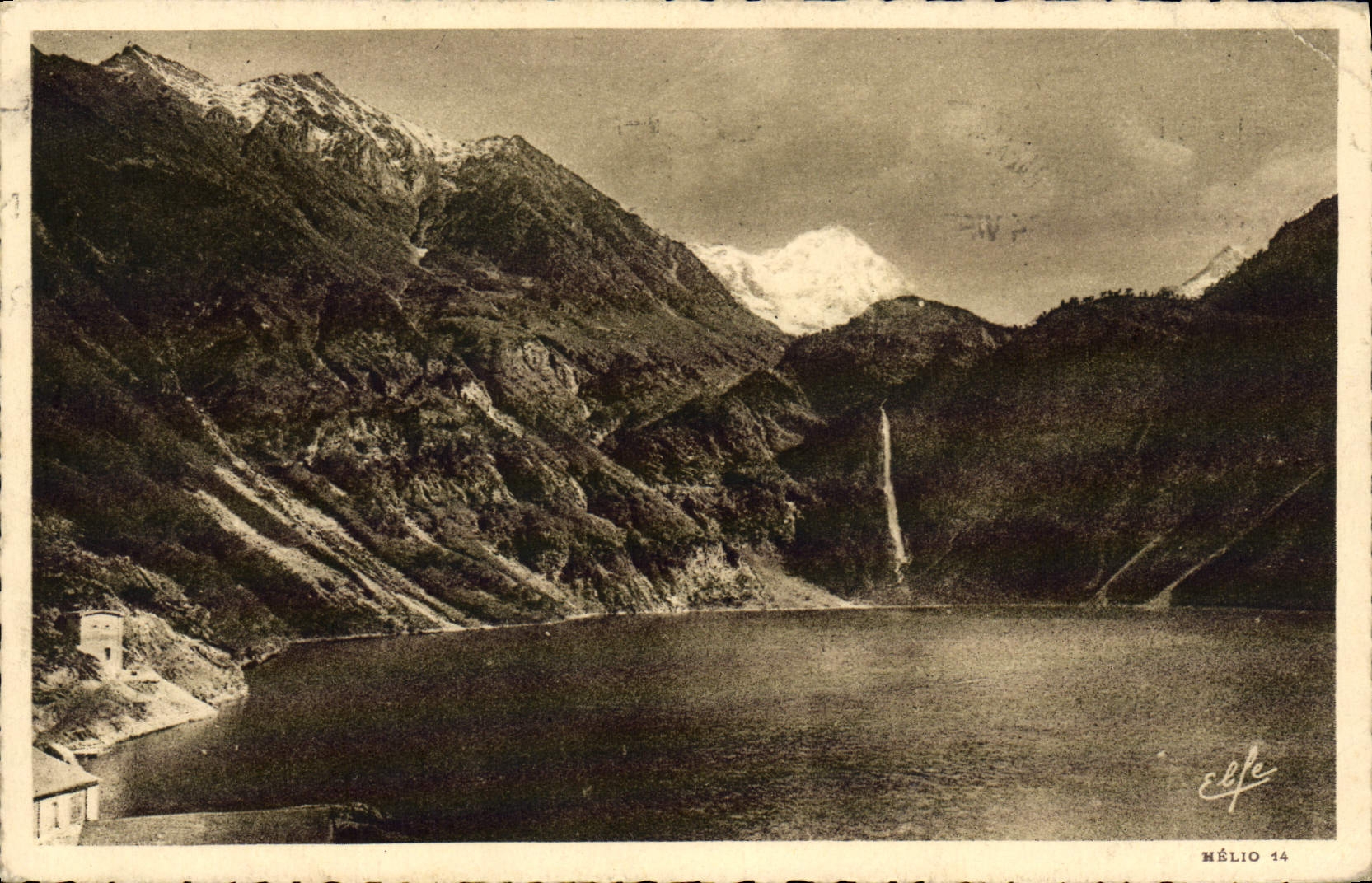 VINTAGE POSTCARD Luchon Lake