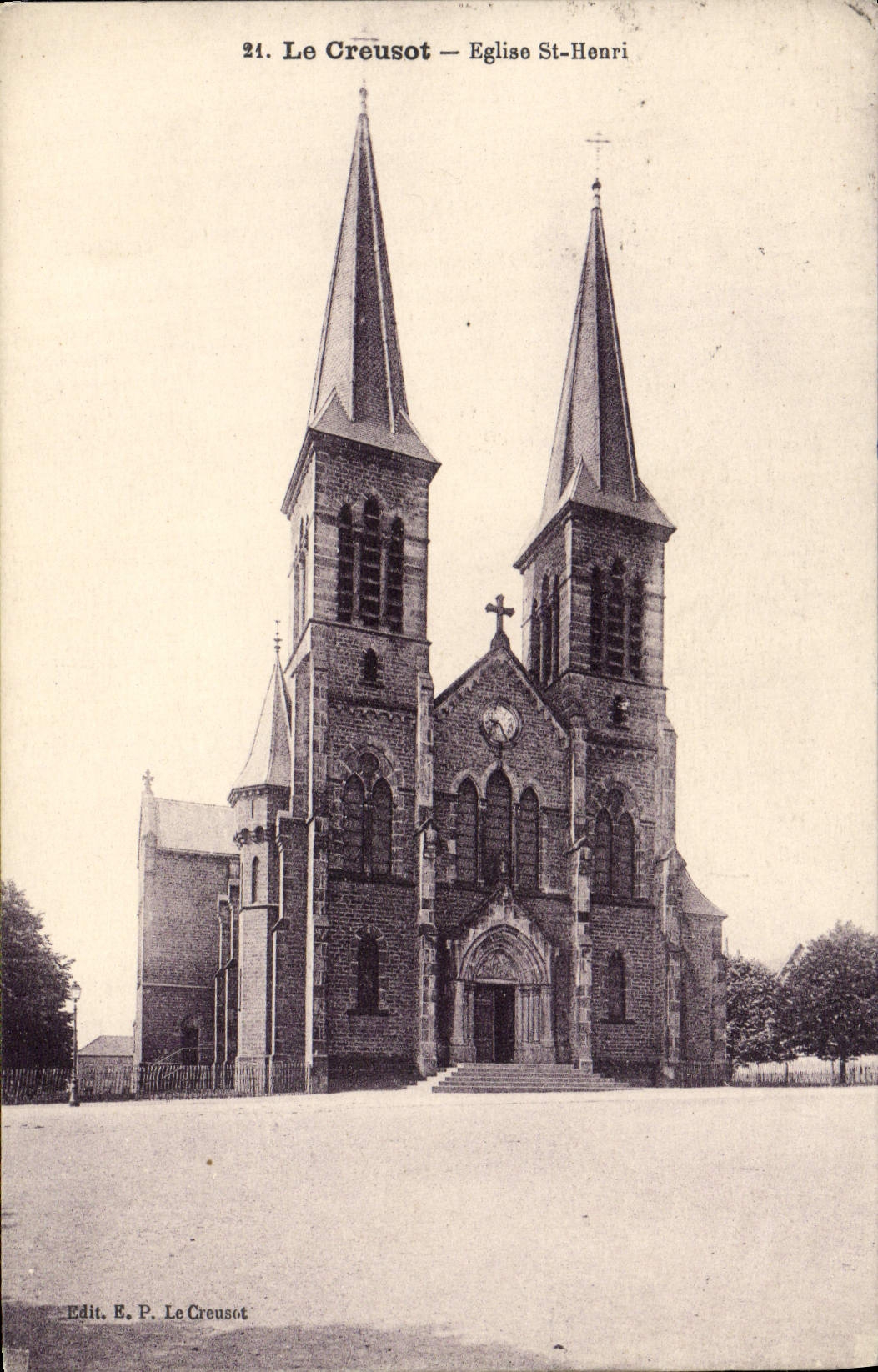 VINTAGE POSTCARD Creusot Church St Henri