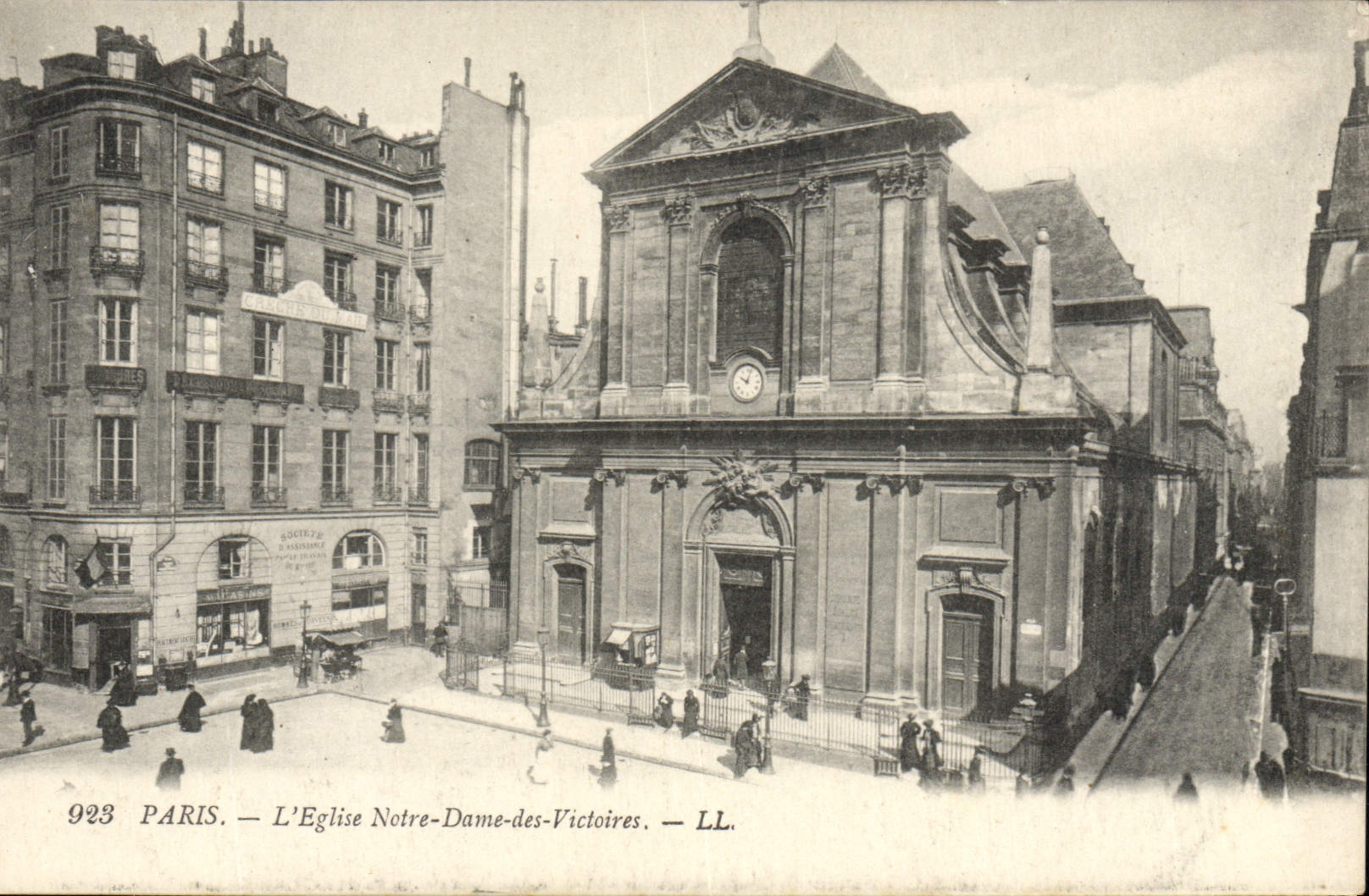 CPA Paris L'Eglise Notre Dame Des Victoires