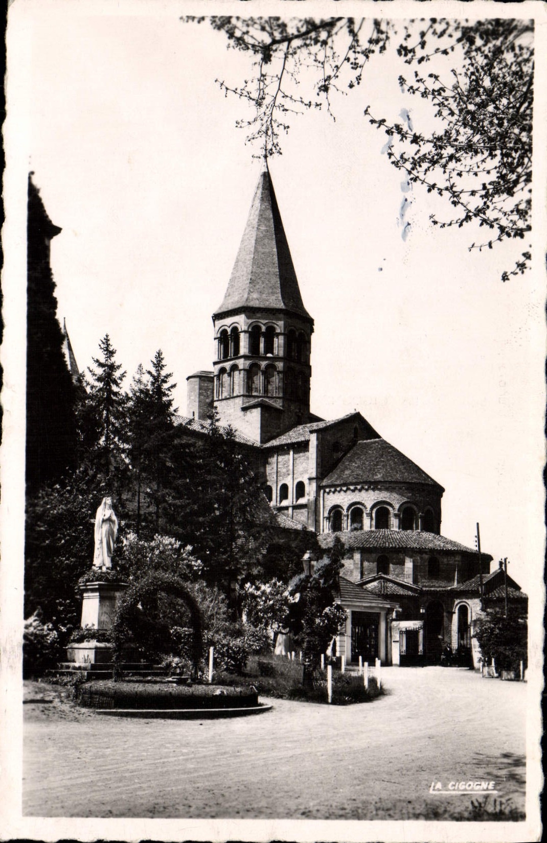 MODERN CARD Paray Monial Park Of the Chaplains