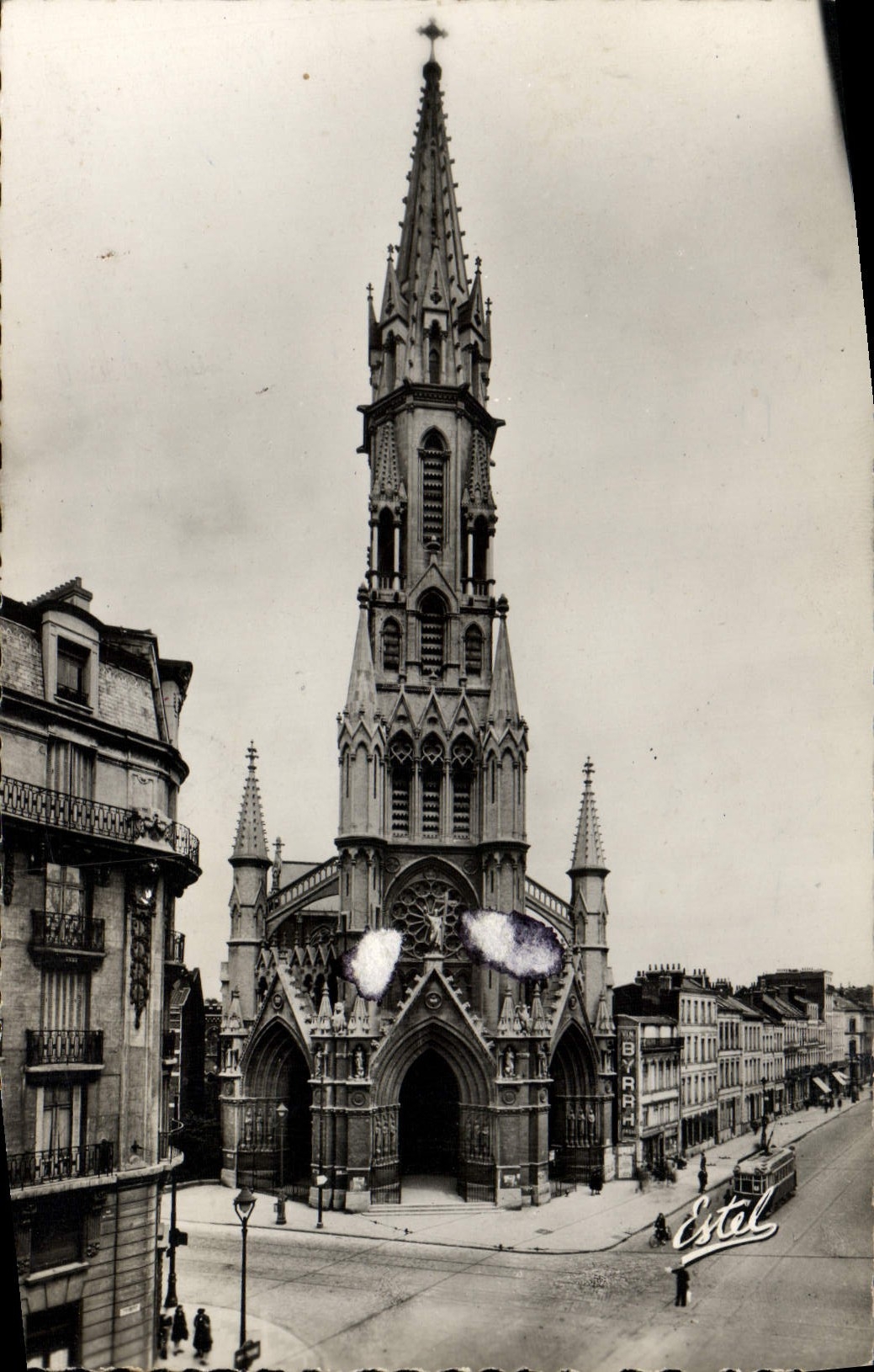 MODERN CARD Lille Church Of the Cheur Sacring