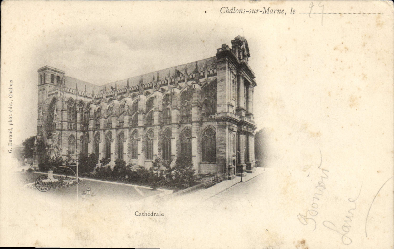 VINTAGE POSTCARD Trawl-nets On the Marne Cathedral